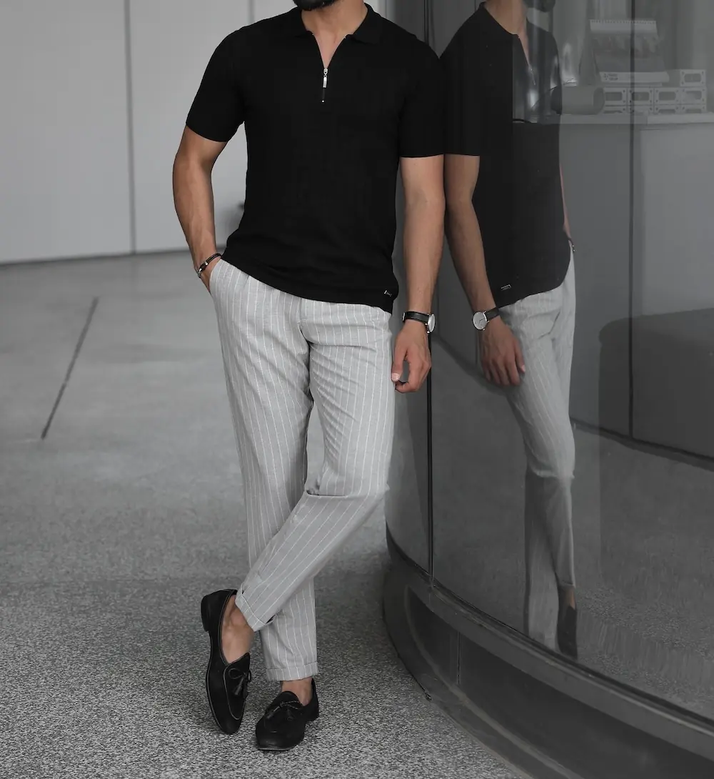 Siyah Yarım Fermuarlı Triko Tişört Kombin Önerisi