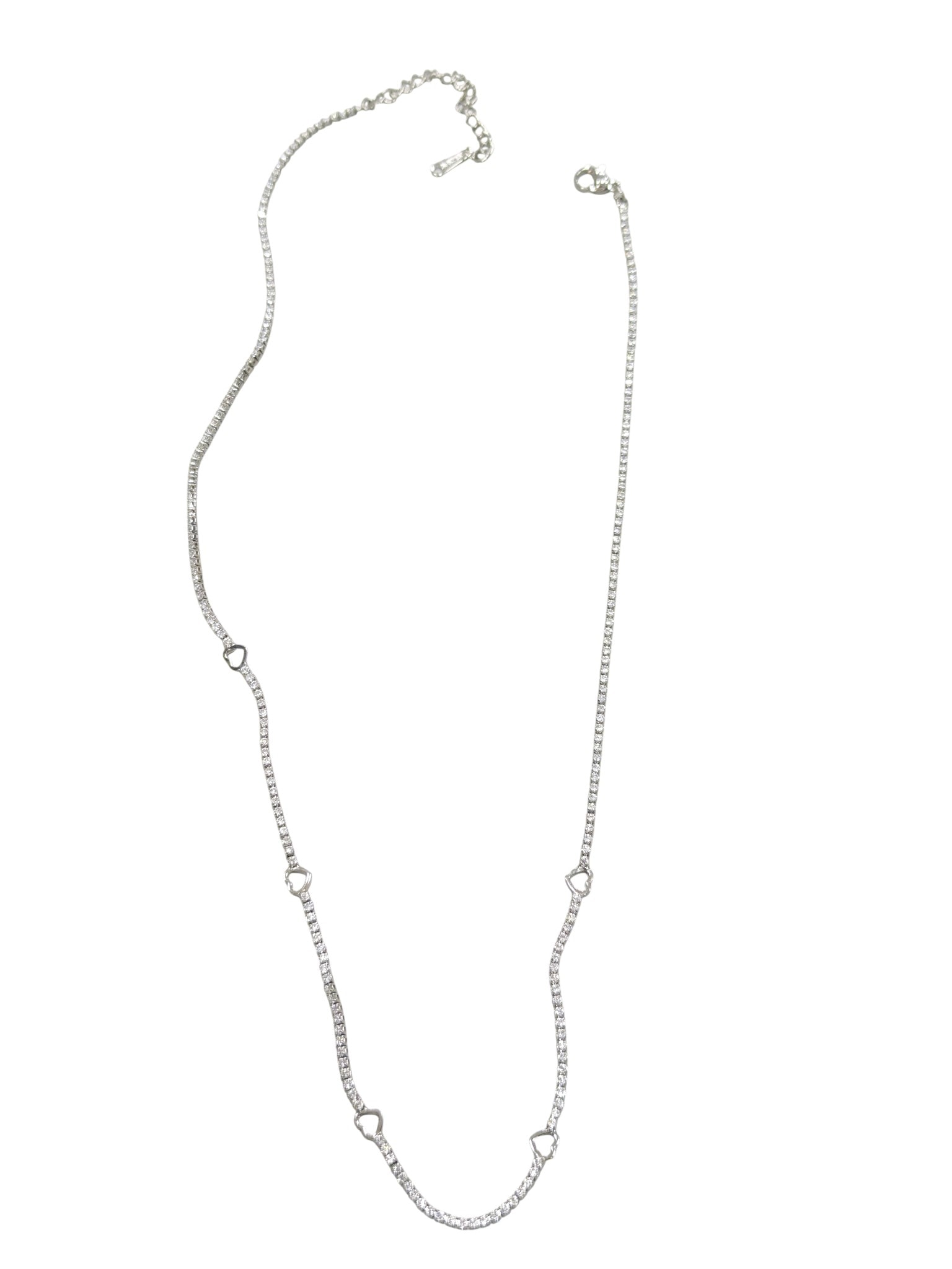 Kalp Desenli Suyolu Kolye