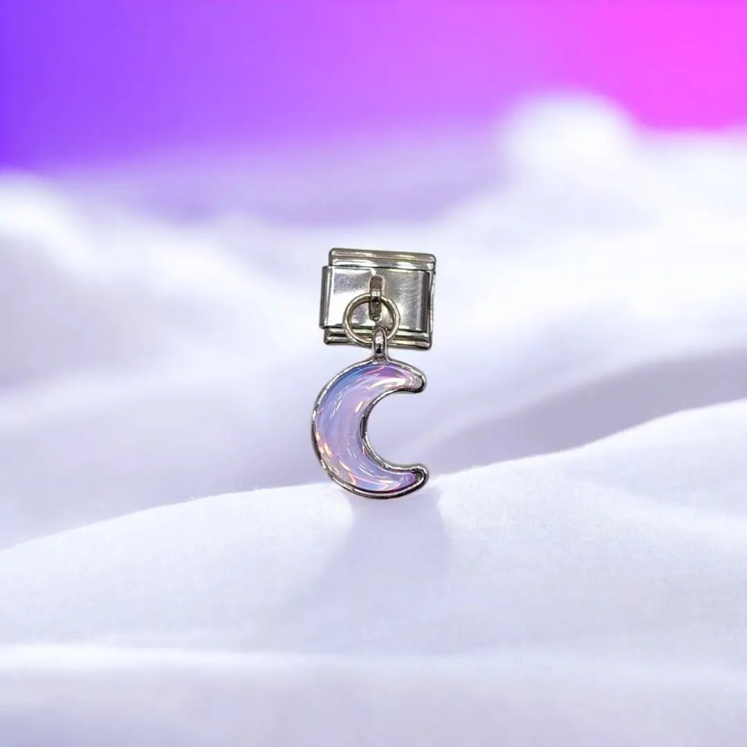 Sallantılı Hilal Desenli İtalyan Charm - Mor