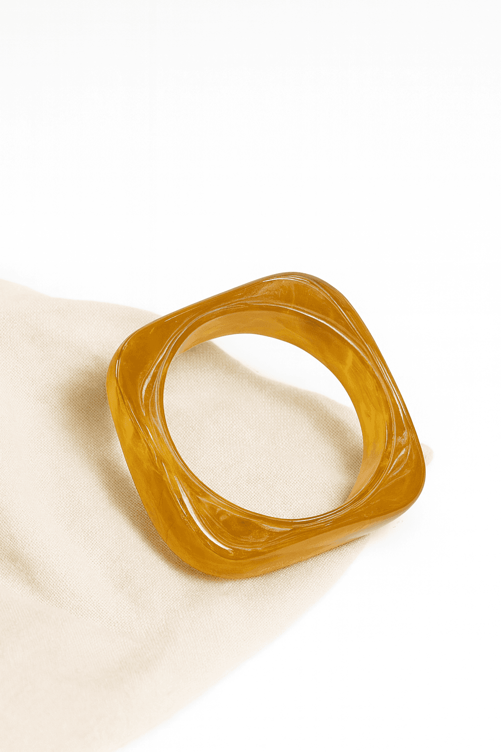 Kemik Bileklik - Açık Hardal