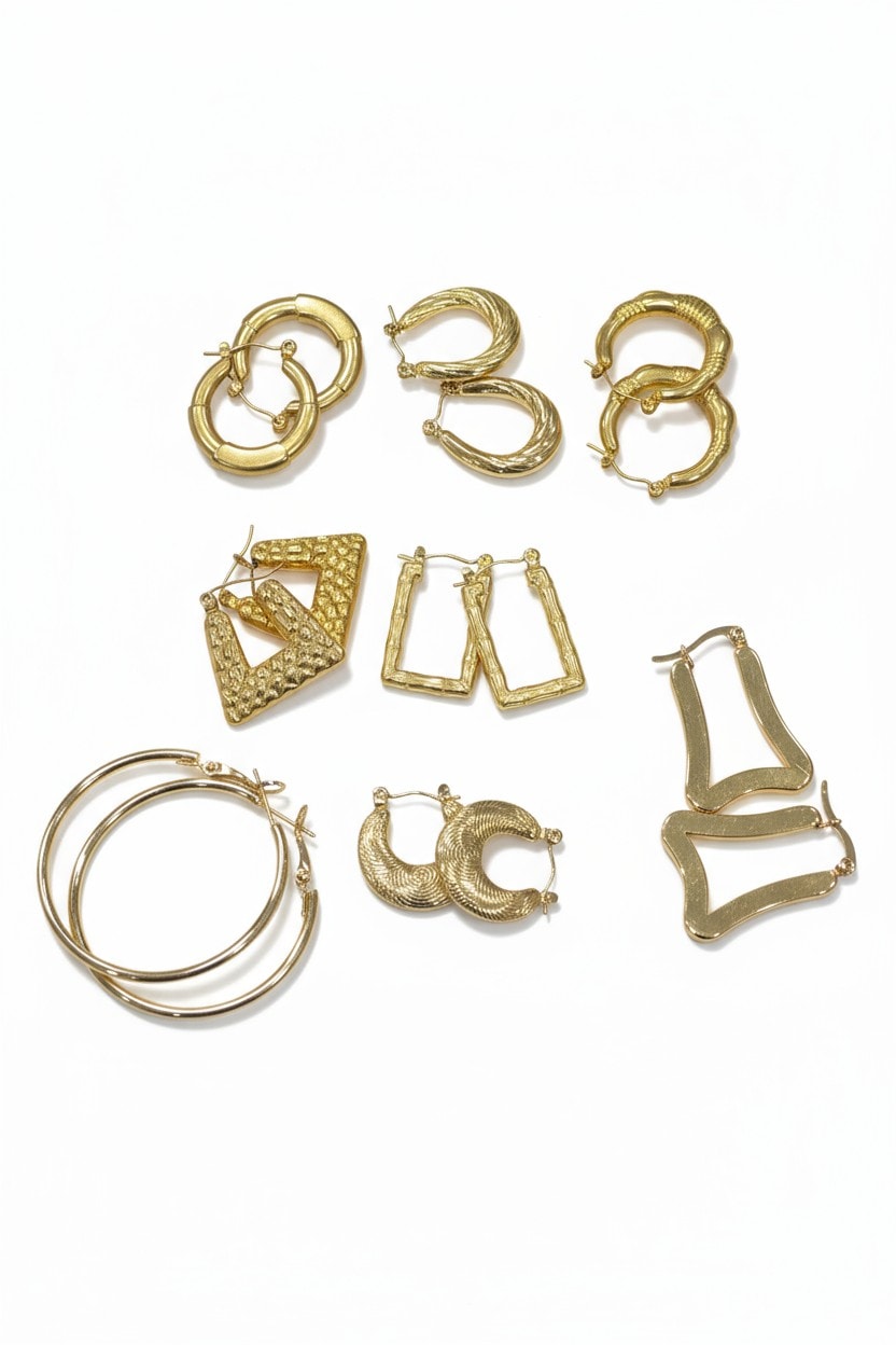 4 Adet Rastgele Çelik Küpe Seti