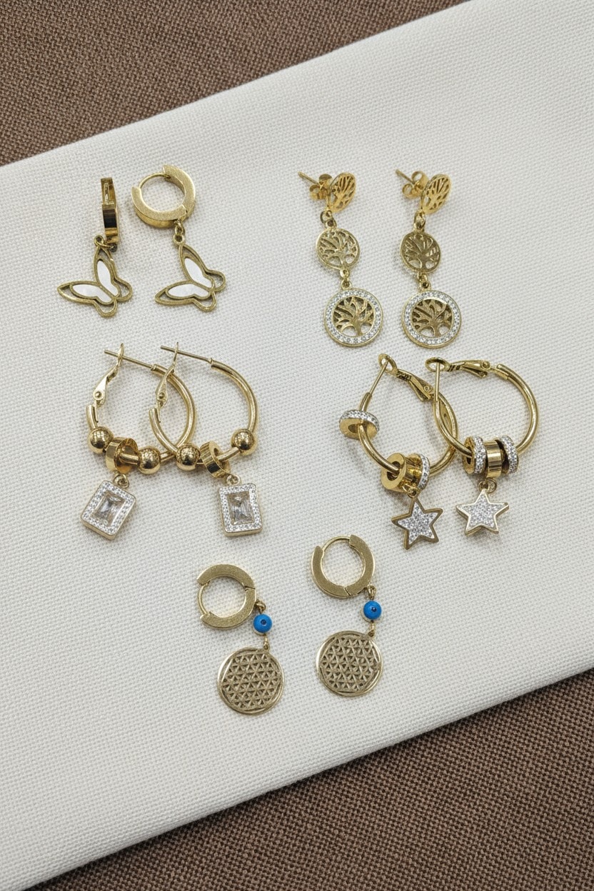 4 Adet Rastgele Çelik Küpe Seti