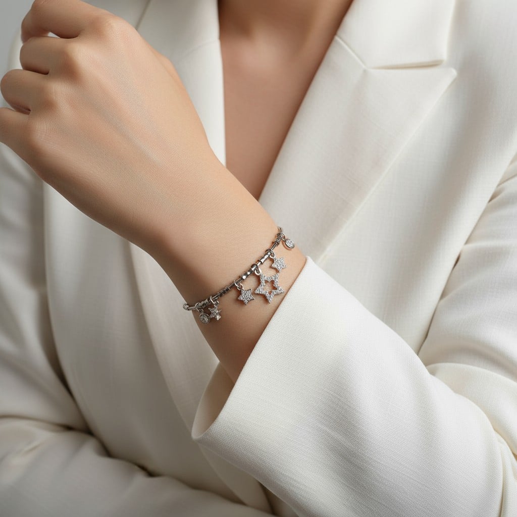 Sallantılı Yıldız Taşlı Bileklik