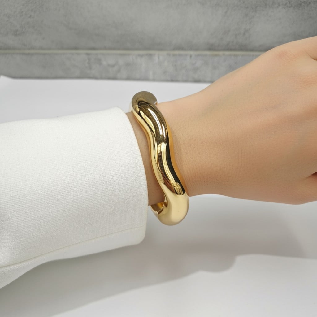 Modern Curve Kelepçe Bilezik