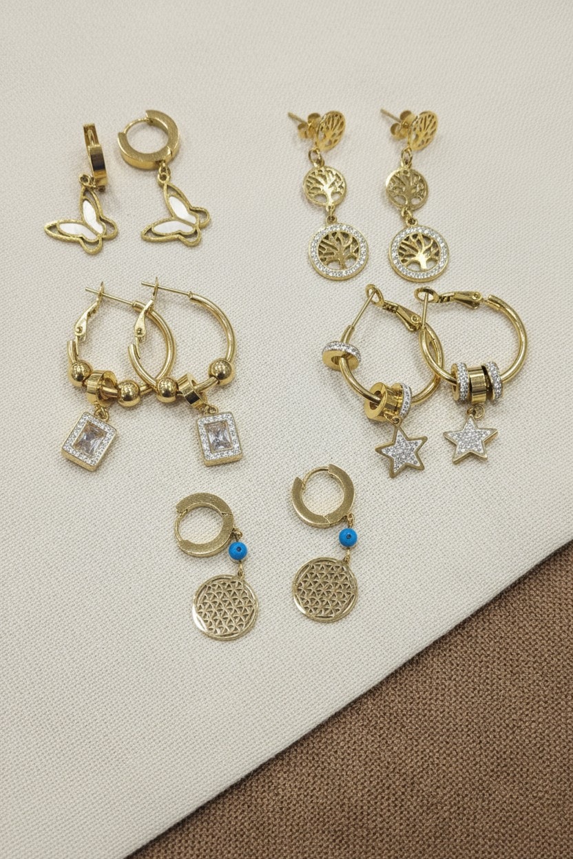 4 Adet Rastgele Çelik Küpe Seti