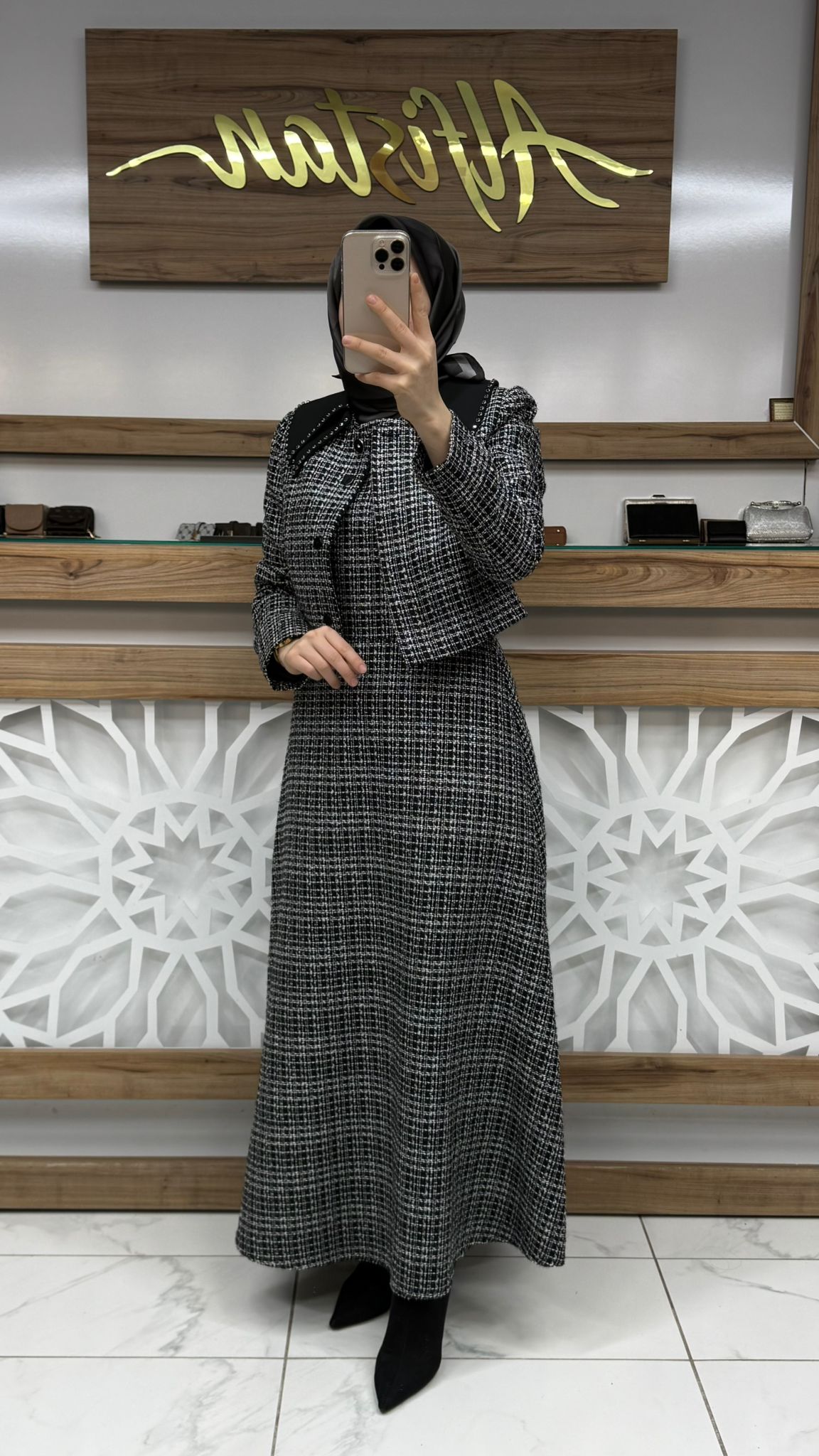 Yaka Detaylı Ceket Elbiseli Ekru Takım ZÜHRE 1641