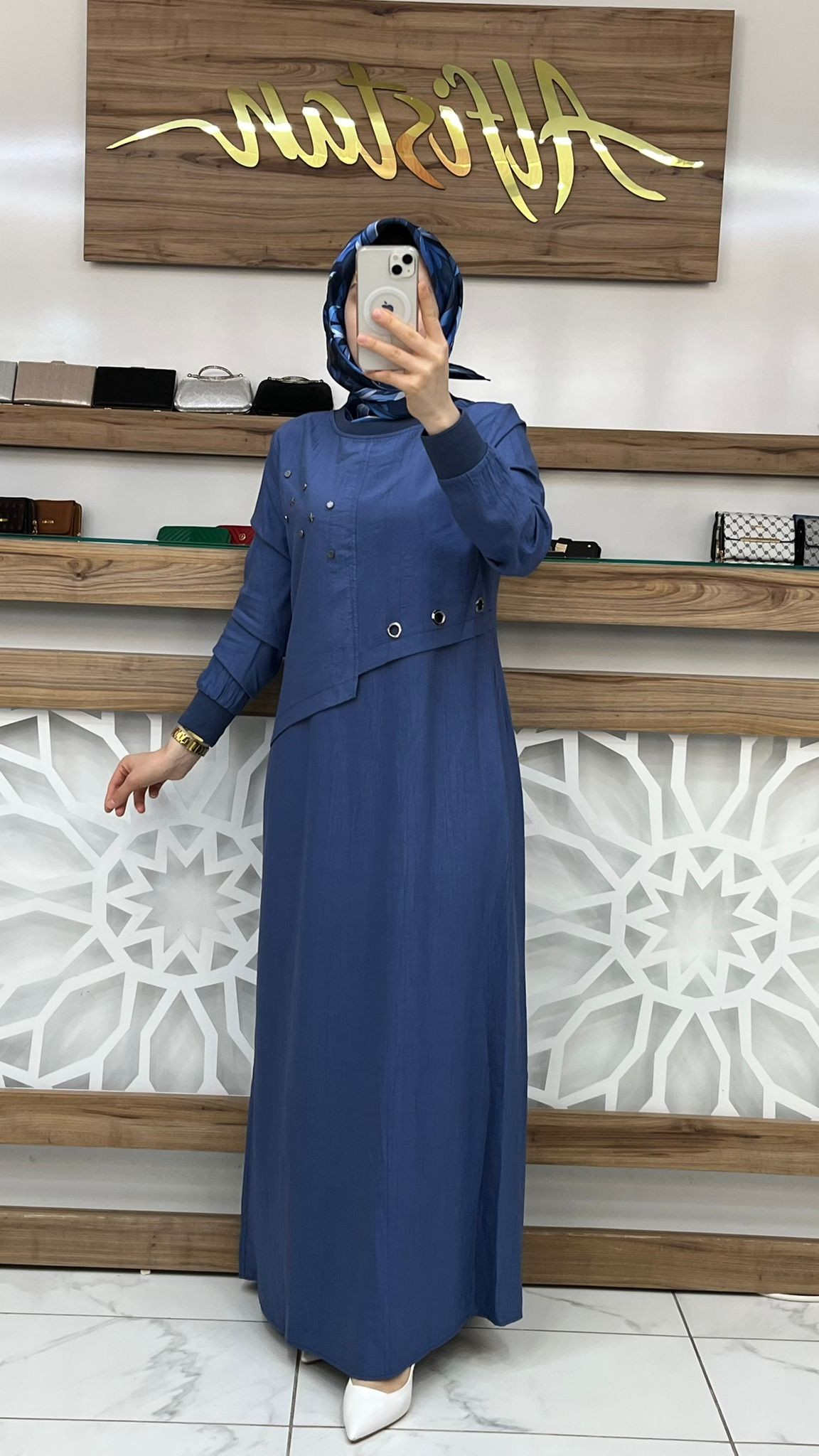 Kuş Gözü Detaylı  Elbise çnrö 2117