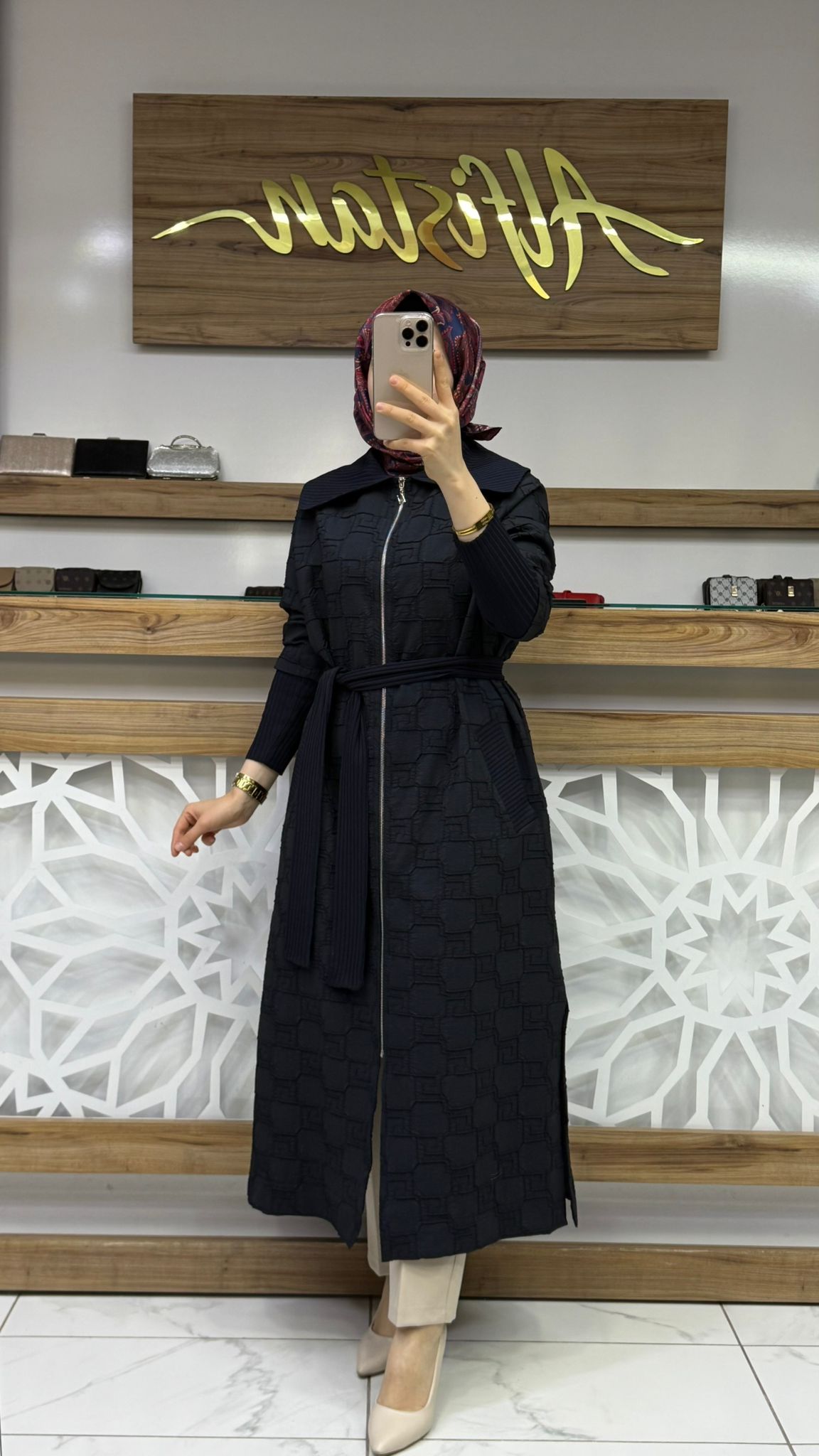 Kendinden Desenli Kap nuss 26K604