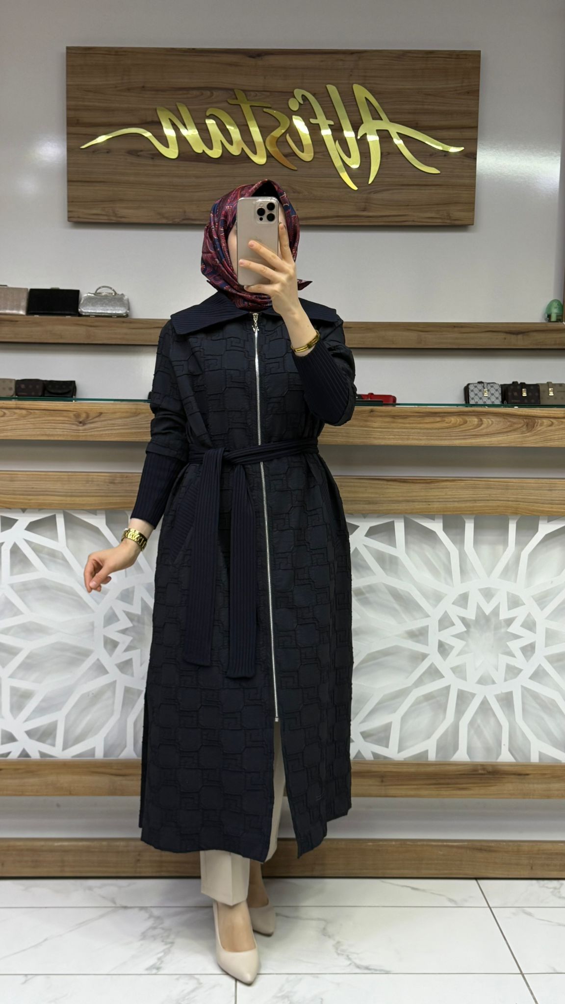 Kendinden Desenli Kap nuss 26K604
