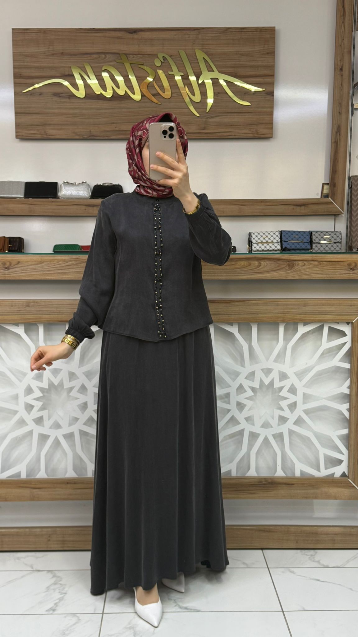   Önü Boncuk Detaylı İpek kubra Etekli İkili Takım çnrö 2061