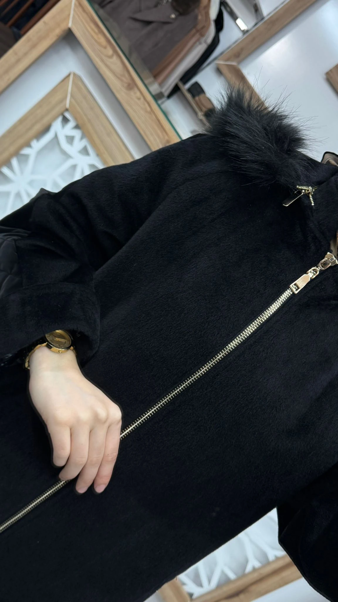 Kürk Kapüşonlu Fermuarlı SİYAH Manto Zühre 13968