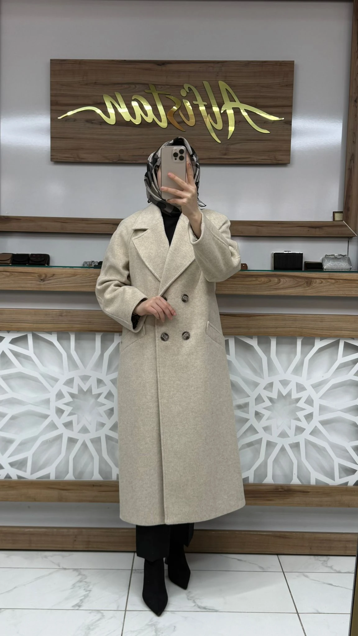 Kruvaze Yaka Cep Detaylı Kaşe Kaban ZÜHRE  13300 - bej