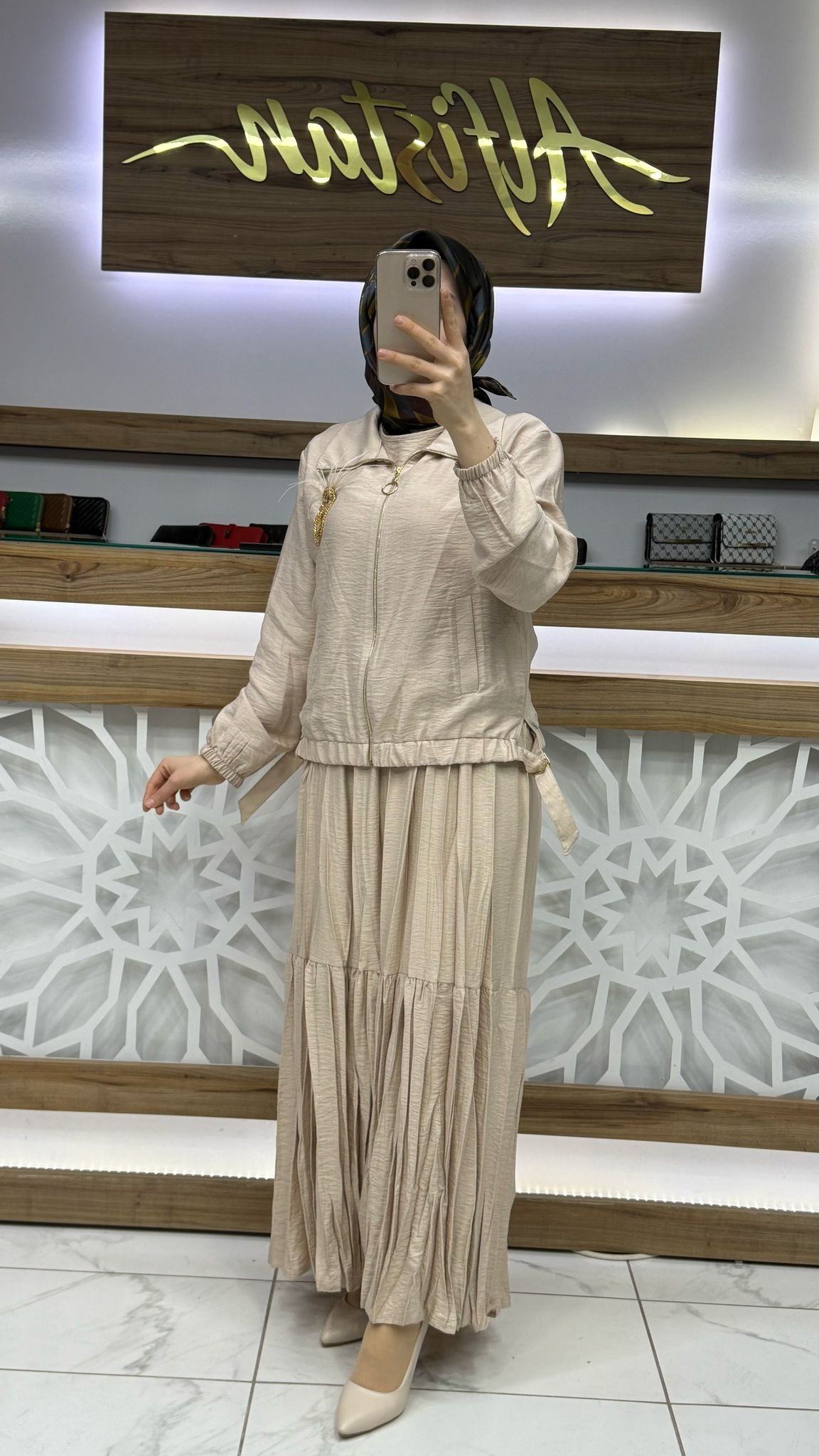 Broş Detaylı Ceketli Elbise dms 1011