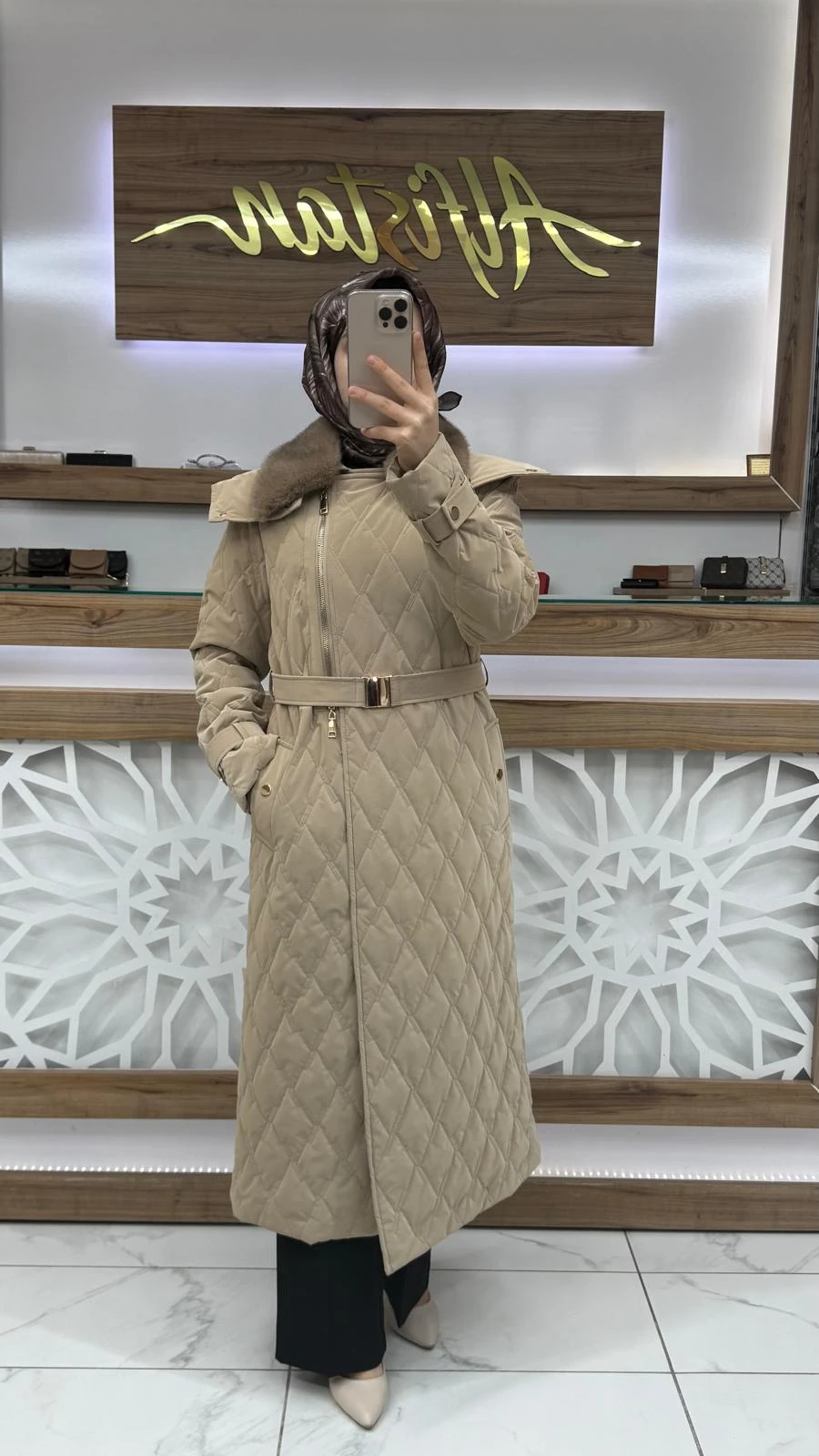 Kürk Yaka Kapitone Mont ZÜHRE 13867 - Taş