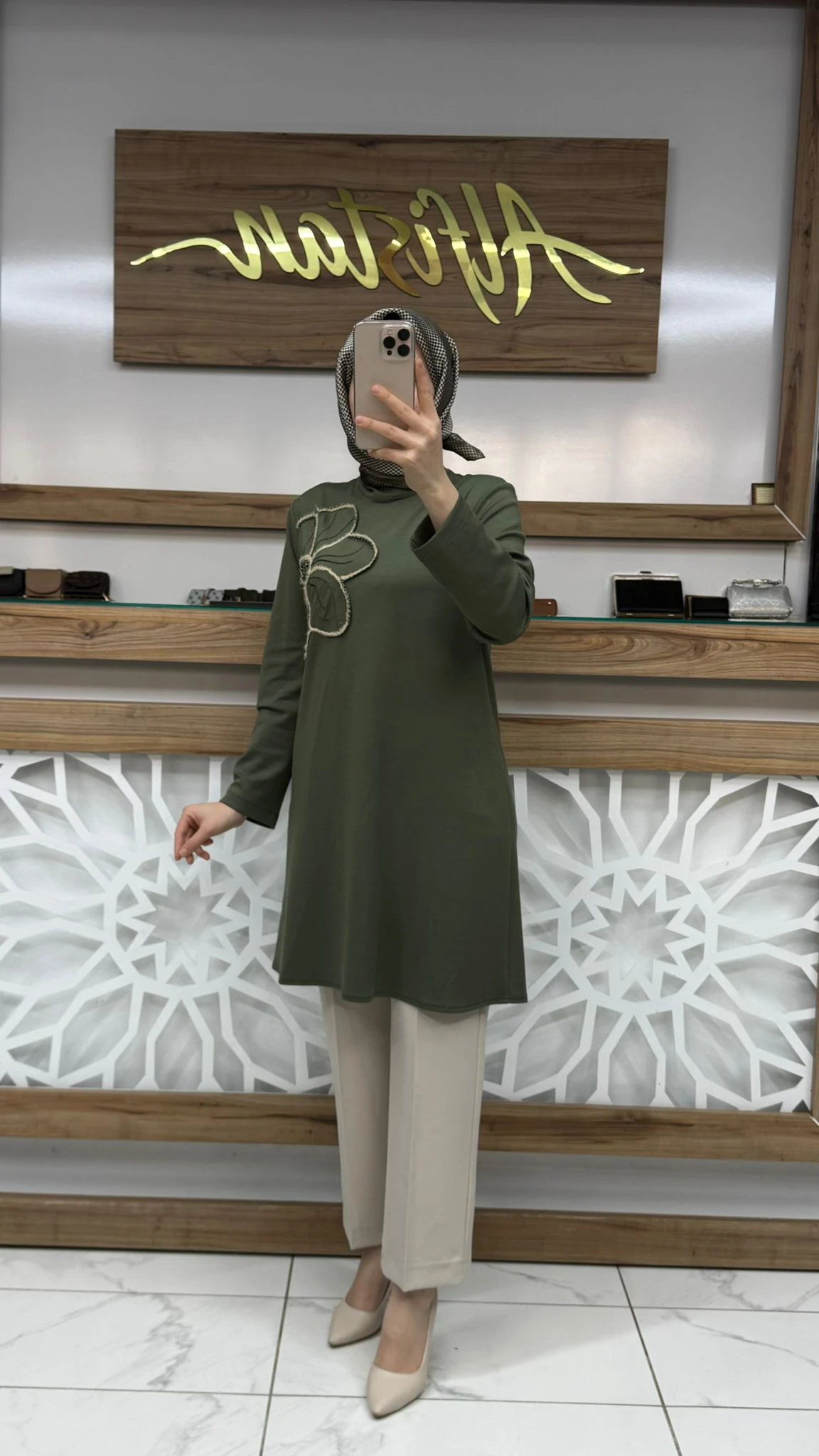 Önü Taş İşlemeli Tunik haya A1625