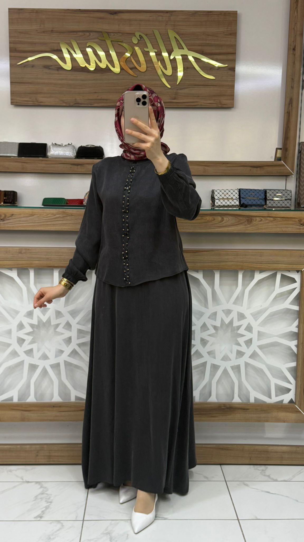   Önü Boncuk Detaylı İpek kubra Etekli İkili Takım çnrö 2061