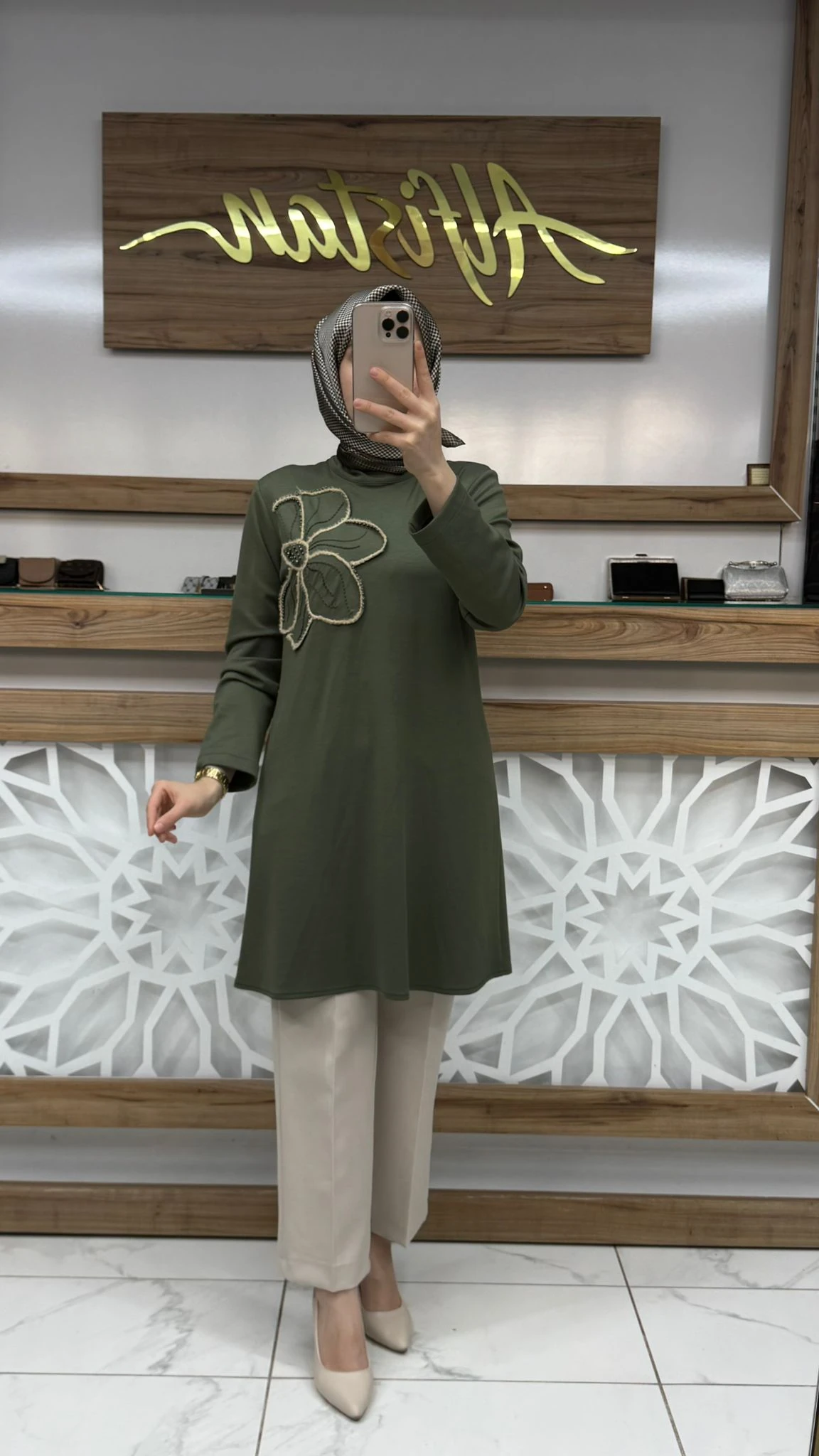 Önü Taş İşlemeli Tunik haya A1625