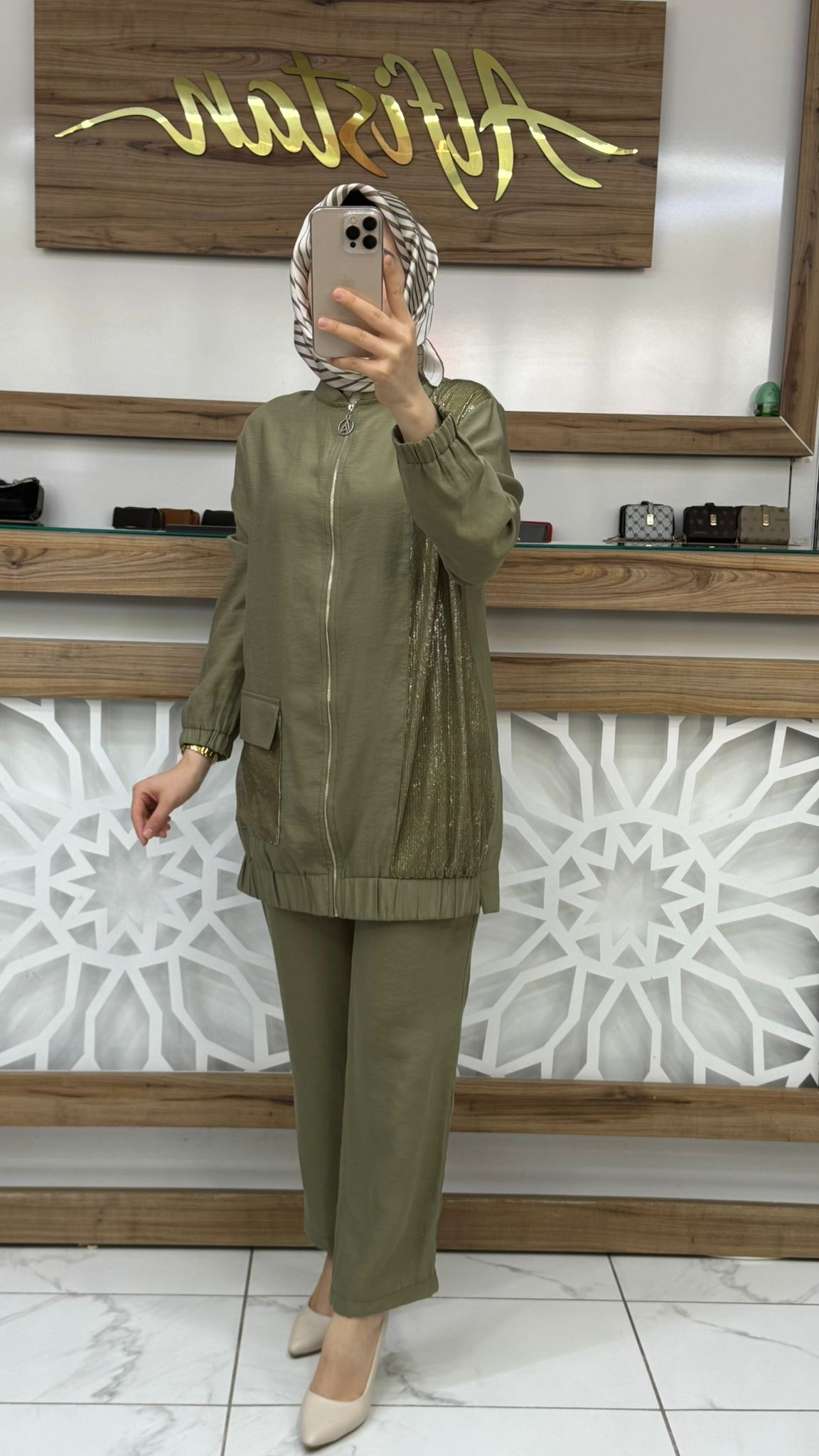  Pul Desenli Fermuarlı Cepli Pantolonlu İkili Takım- 25YT670