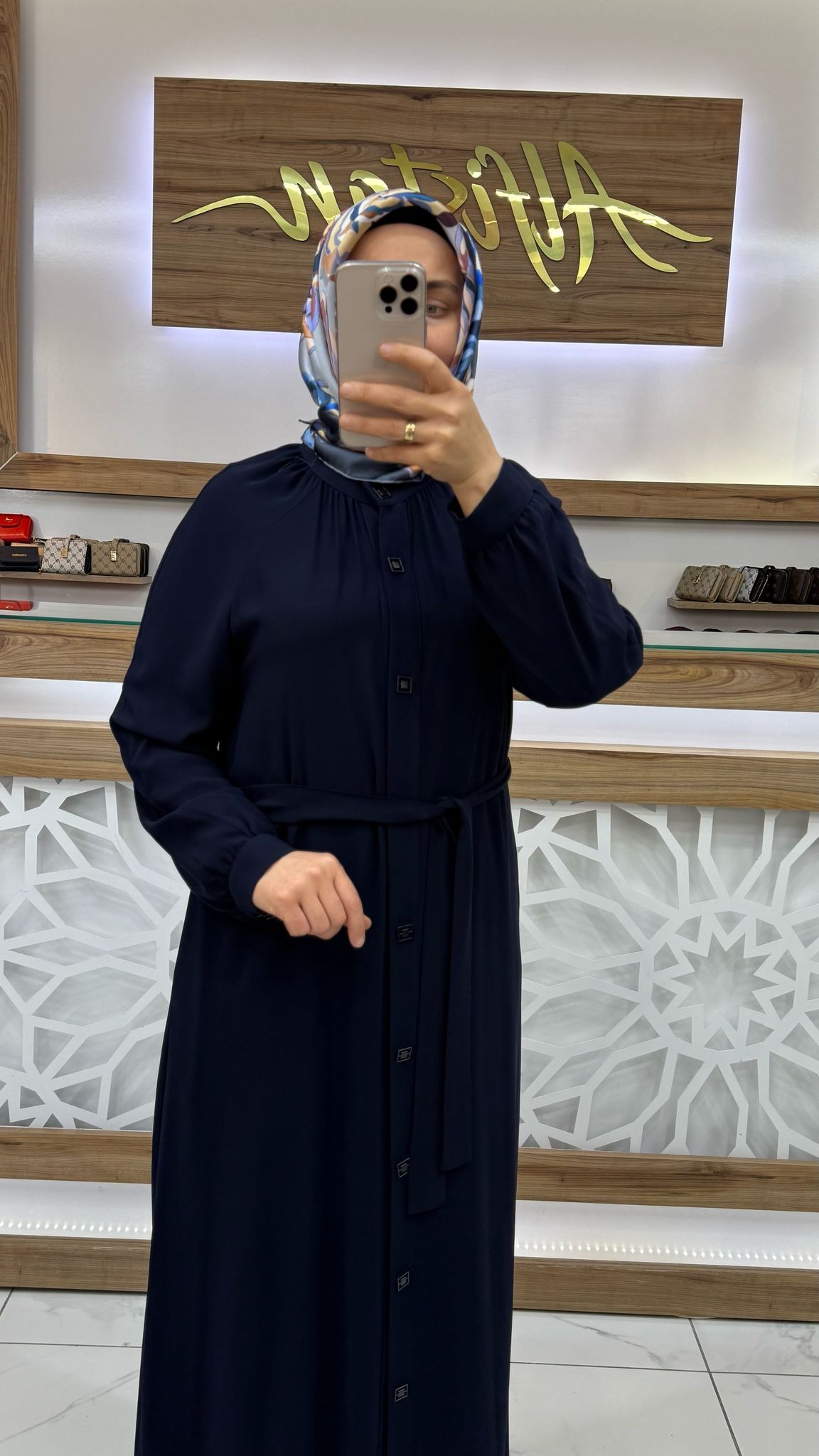 Reglan Kol Çıt Çıtlı Ferace zrny 5341