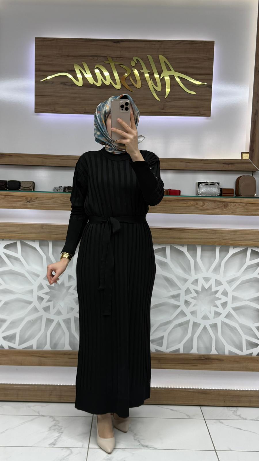 Uzun Çizgili Kolu Düğme Detaylı Merserize Elbise kado  5039