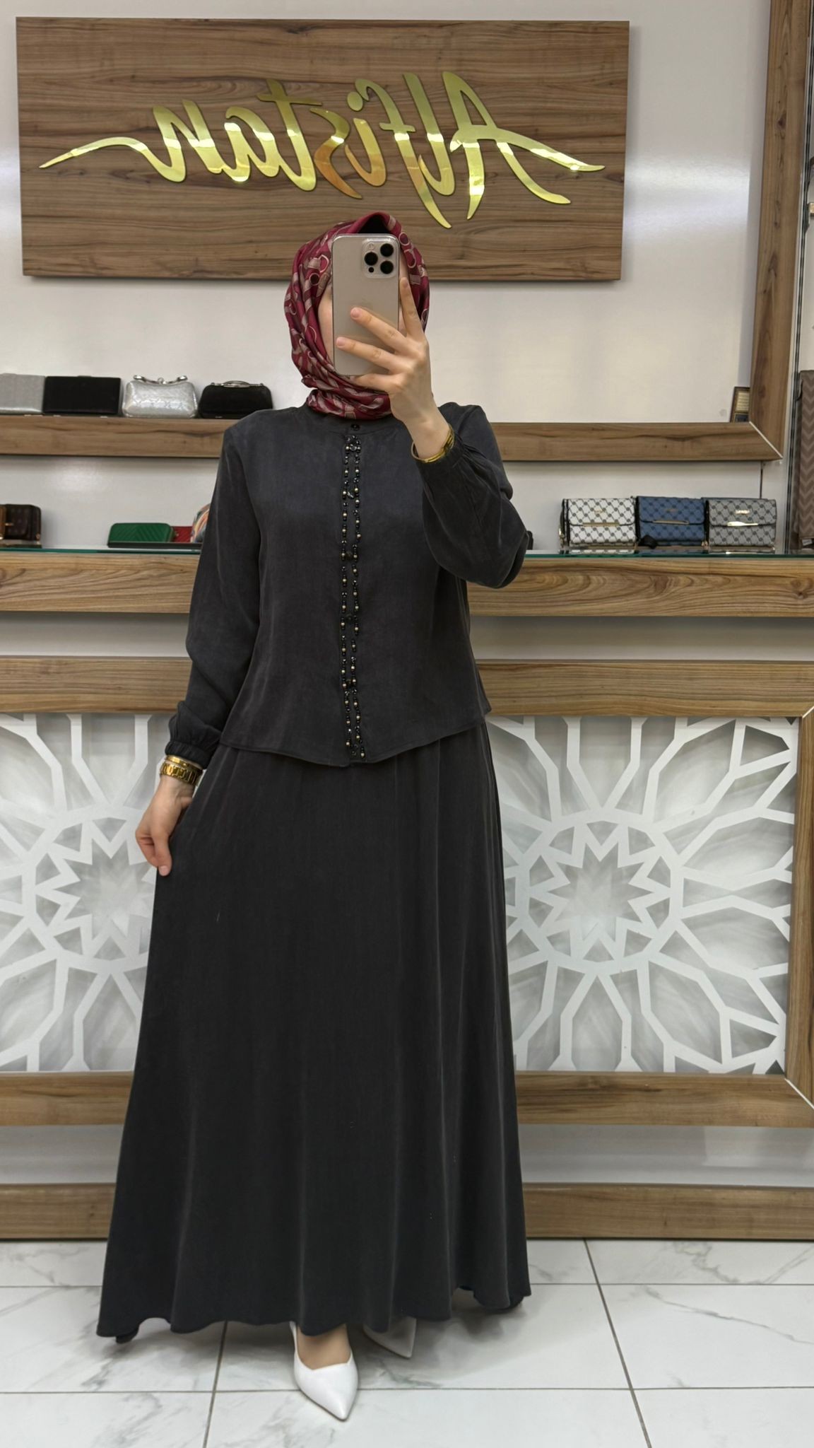   Önü Boncuk Detaylı İpek kubra Etekli İkili Takım çnrö 2061