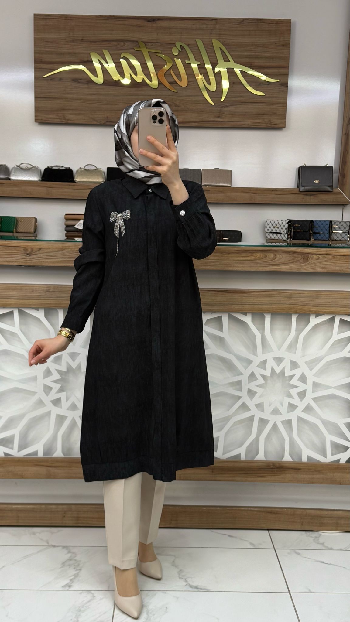 Taş Fiyonk Detaylı Kadın Tesettür Giy Çık Tunik iptn 573