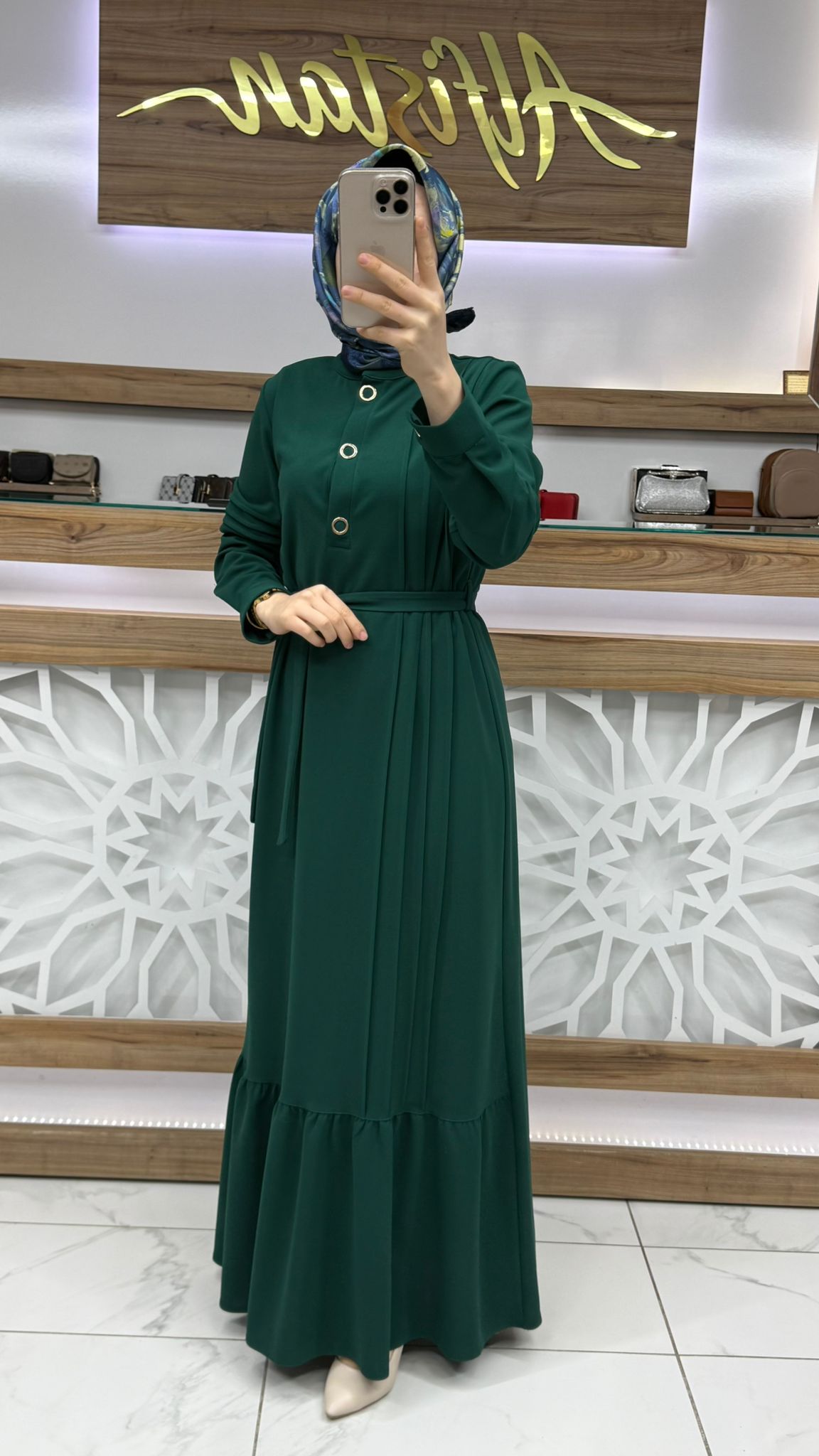 Çakmalı Nervür Detaylı Fırfırlı Elbise çnrö 2248