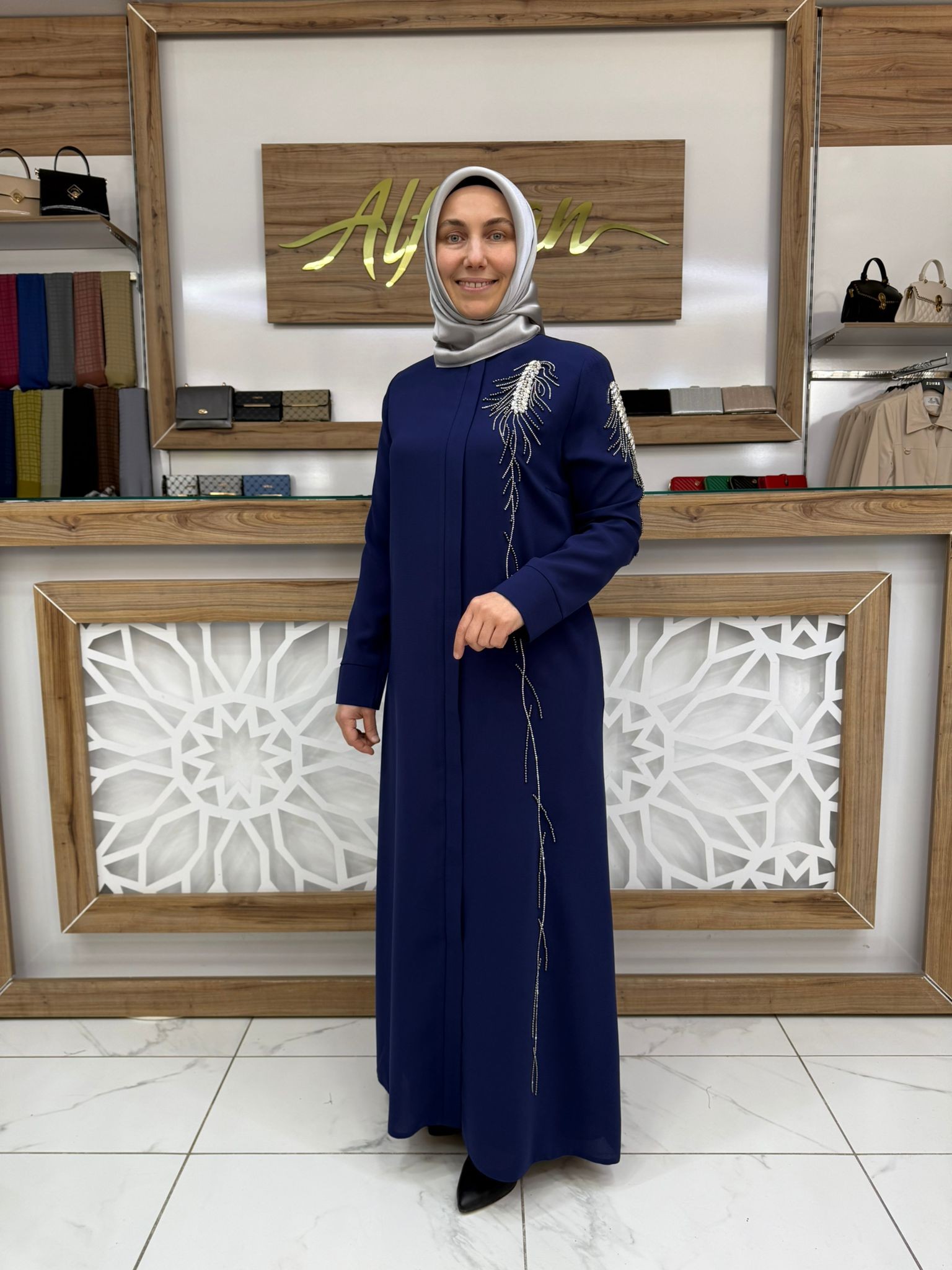 Omzu ve Önü Taş Detaylı Abiye Ferace srm 8285 - indigo