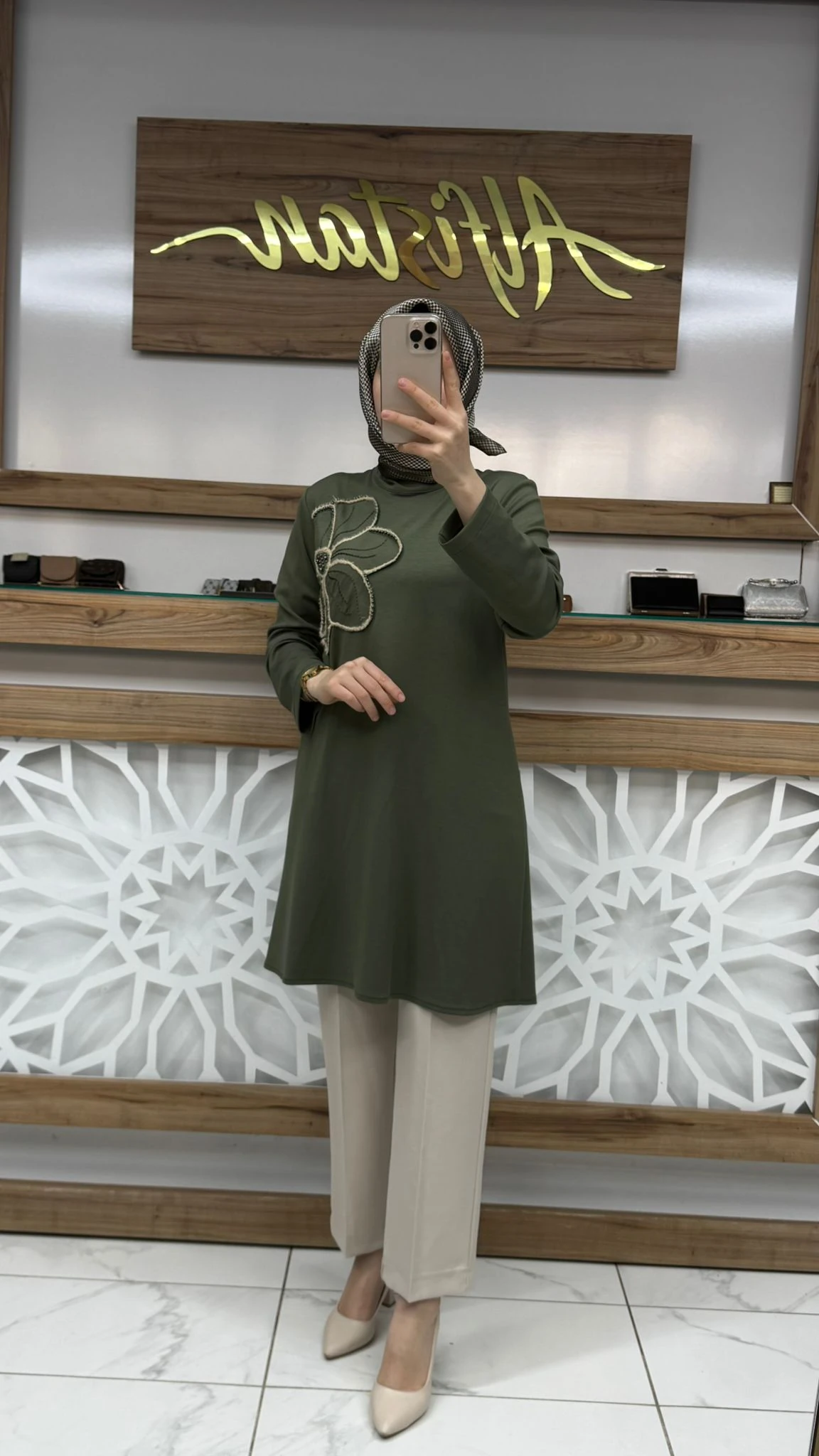 Önü Taş İşlemeli Tunik haya A1625