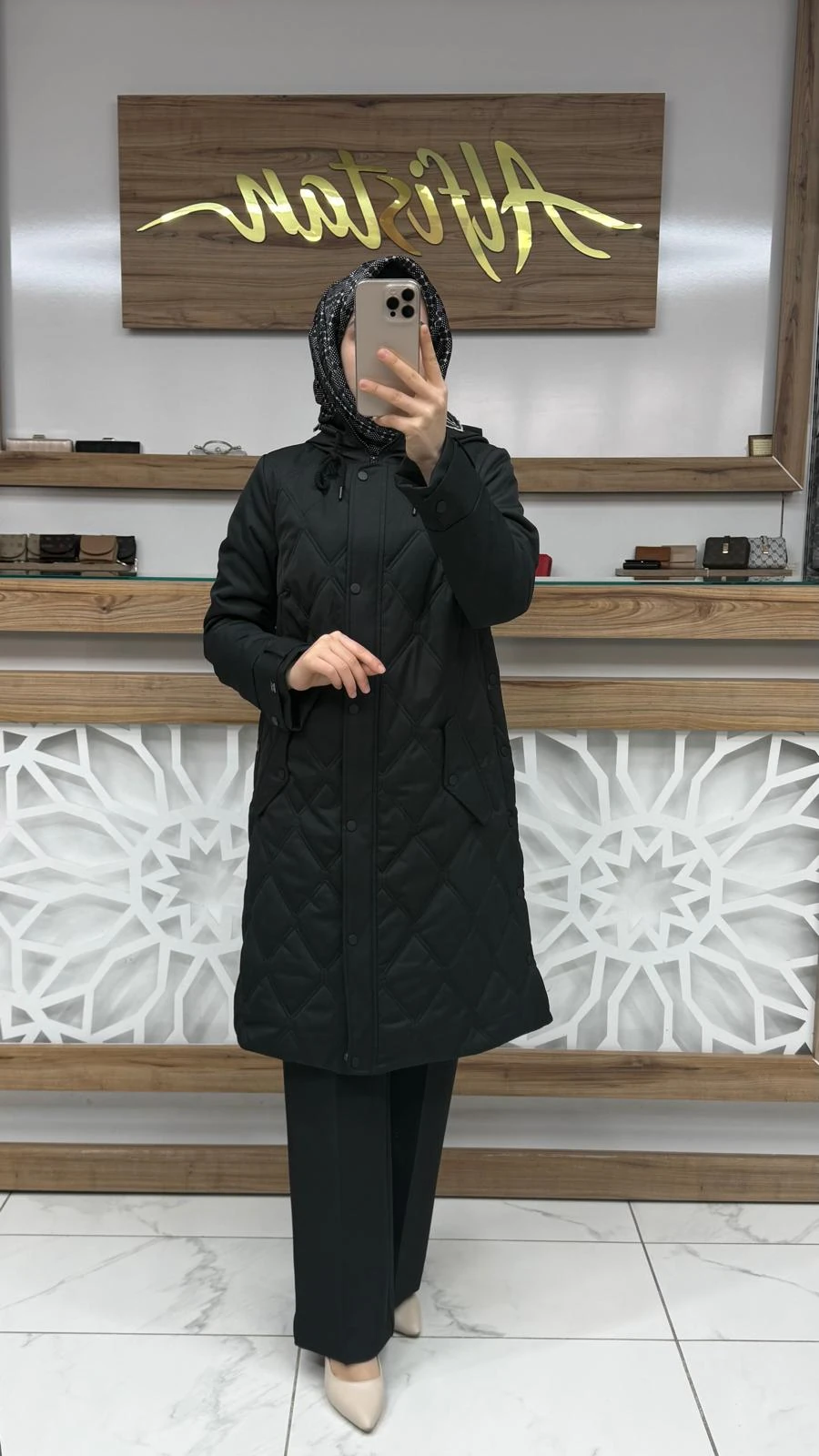 Kapüşonlu Fermuar Detaylı Kapitone Taş Mont  ZÜHRE 13948