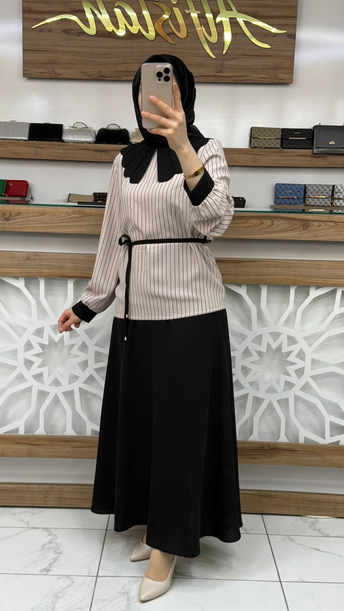 Yaka Taş Detaylı Etekli İkili Takım qntn 6109