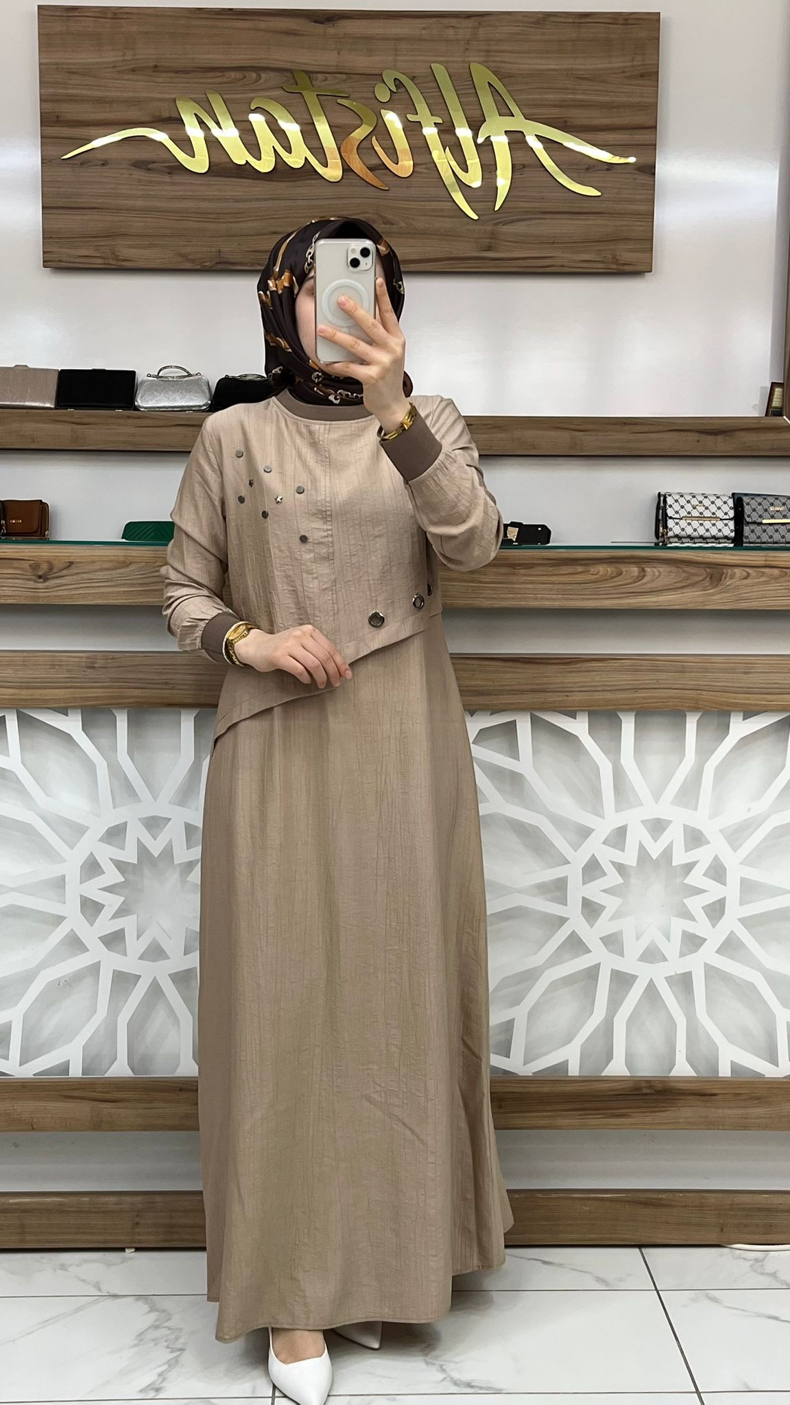 Kuş Gözü Detaylı  Elbise çnrö 2117