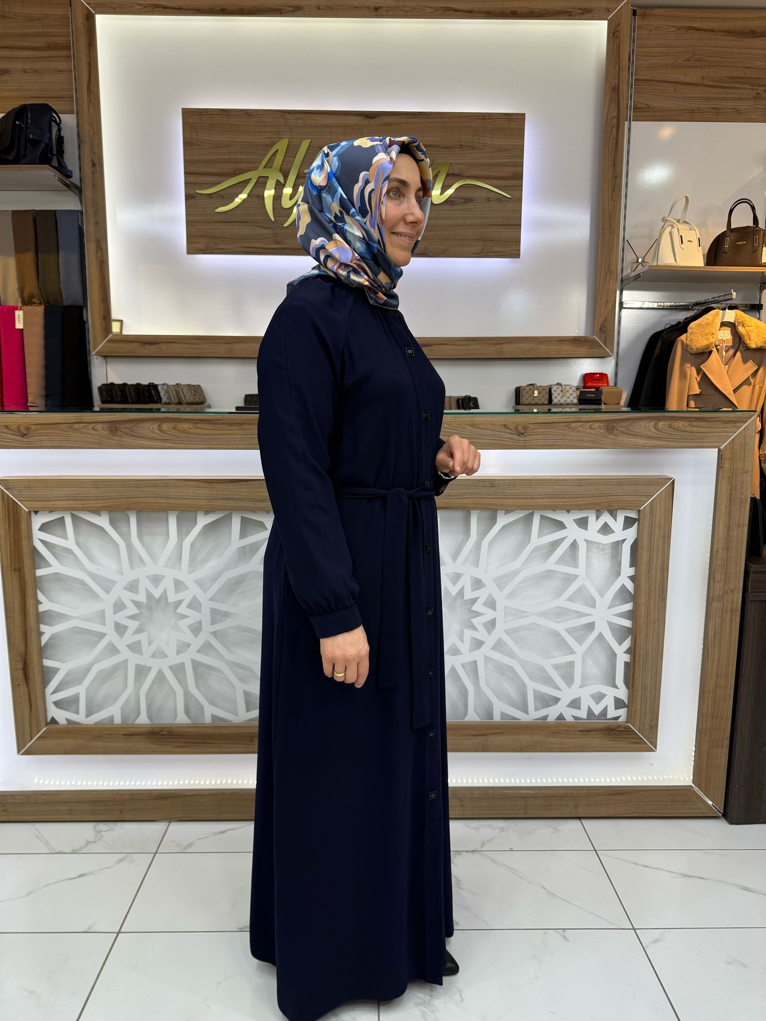 Reglan Kol Çıt Çıtlı Ferace zrny 5341