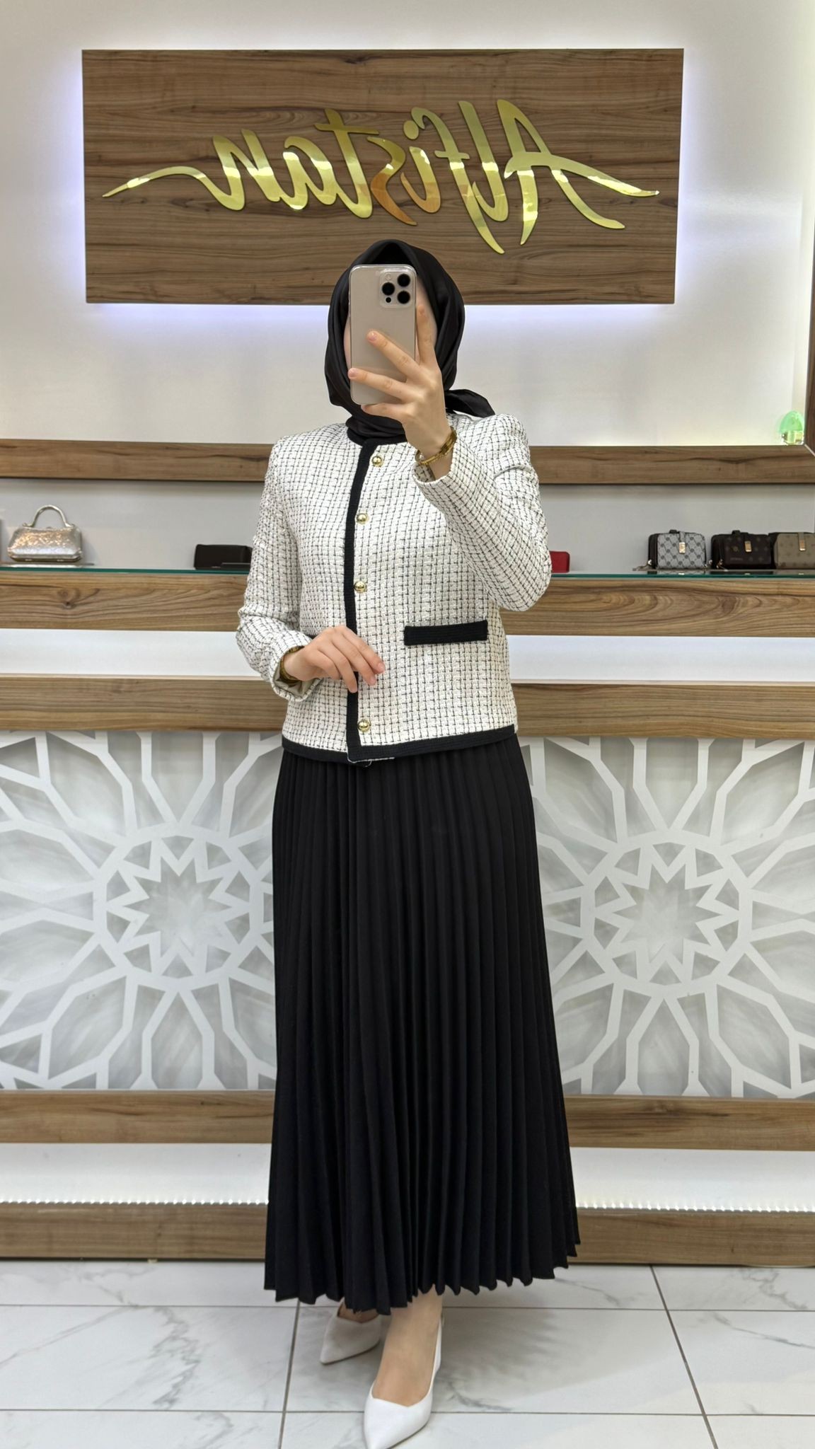 Plise  Etekli Takım armn 25KT630