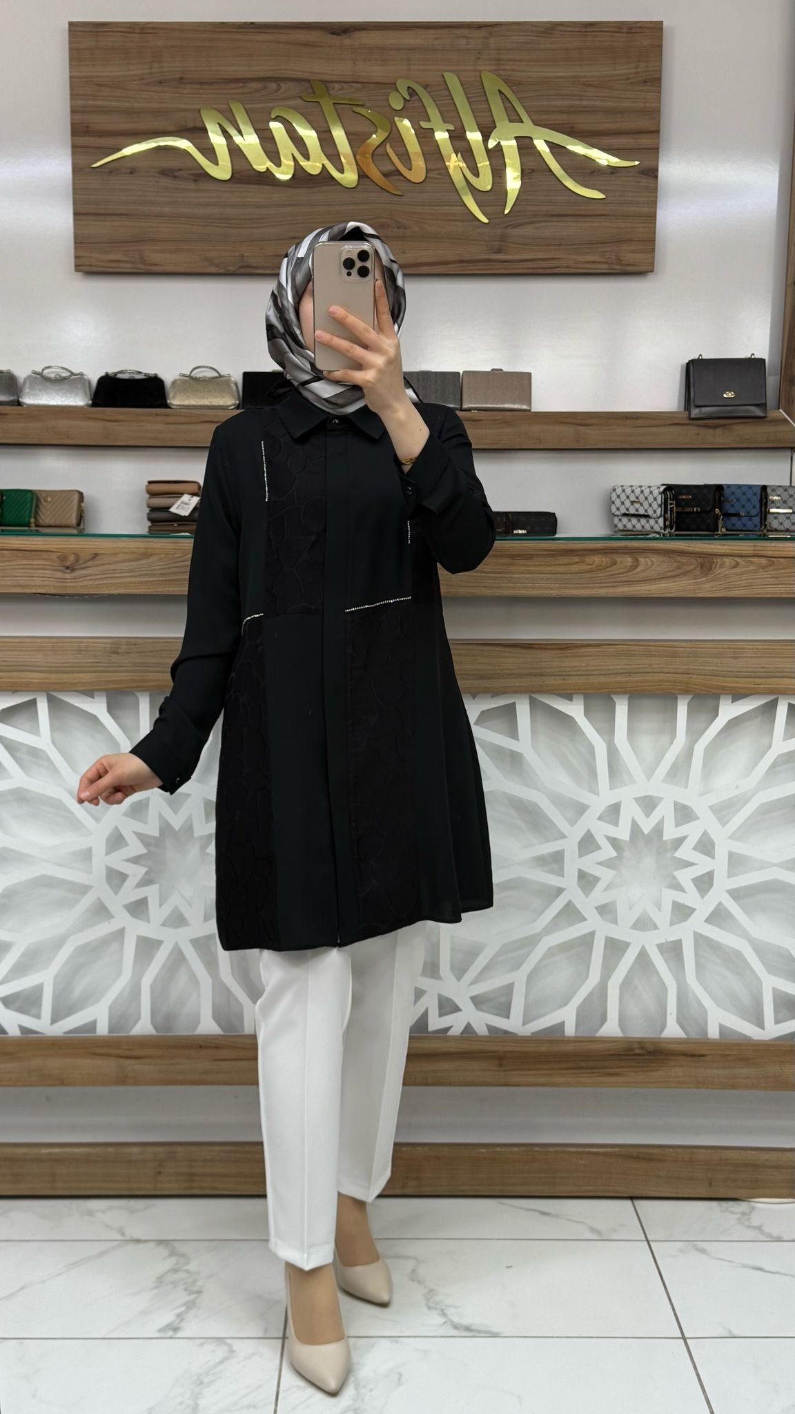 Yakma Garnili Taşlı Tesettür Tunik SİYAH qtn 2964