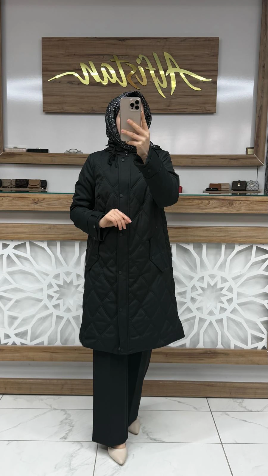 Kapüşonlu Fermuar Detaylı Kapitone Taş Mont  ZÜHRE 13948