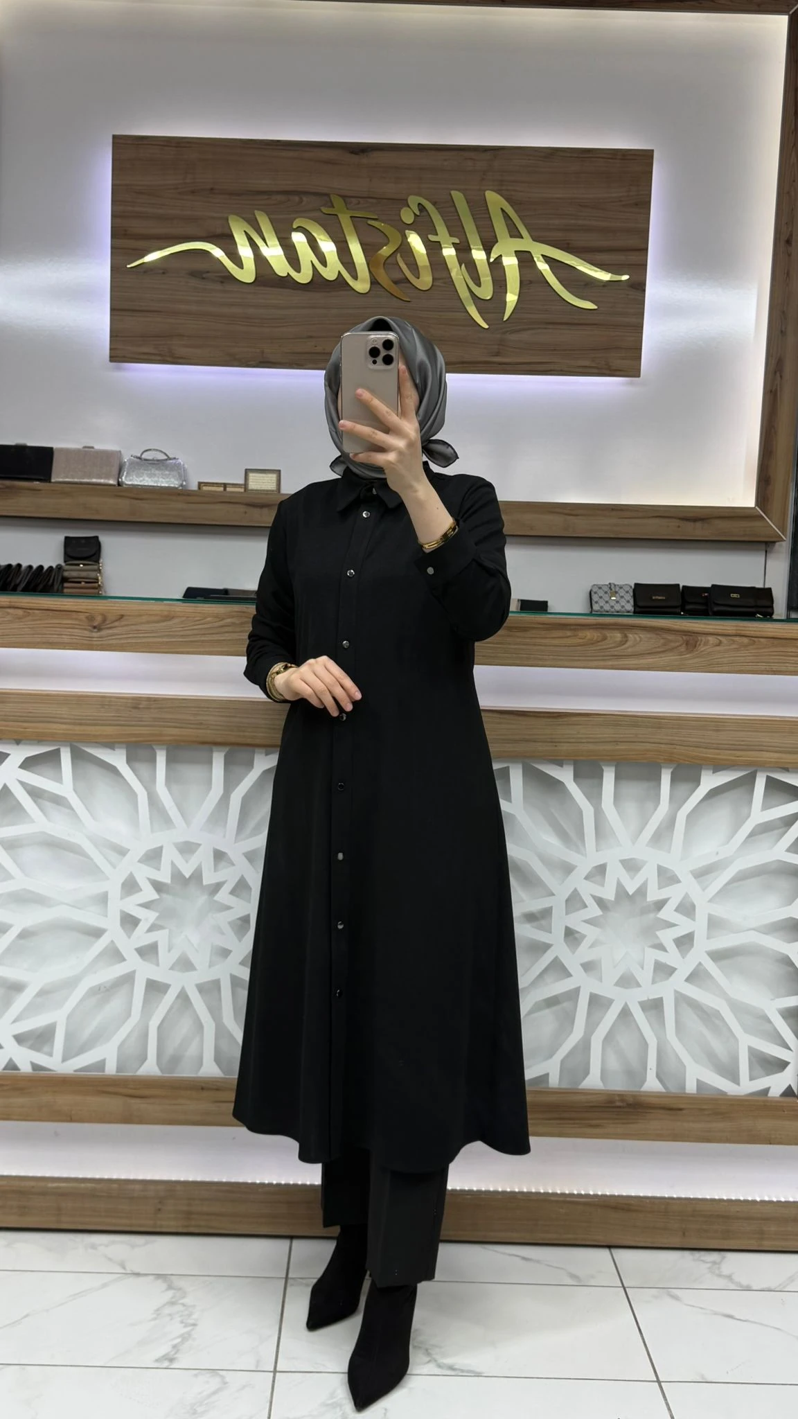 Arkası Taş İşlemeli Tunik çnrö 2200 