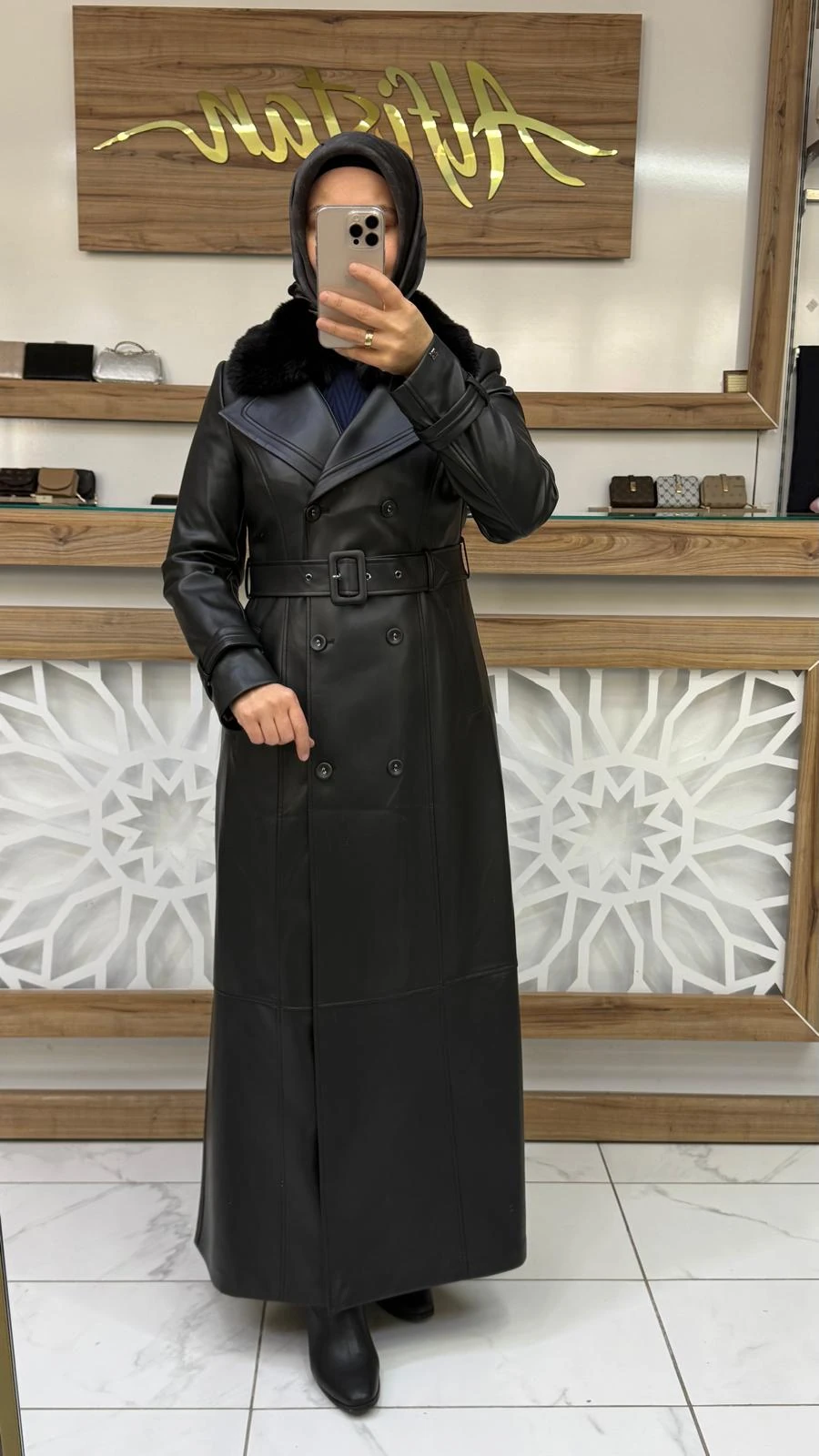 Kürk Detaylı Kemerli Siyah Deri Trençkot ZÜHRE 13832