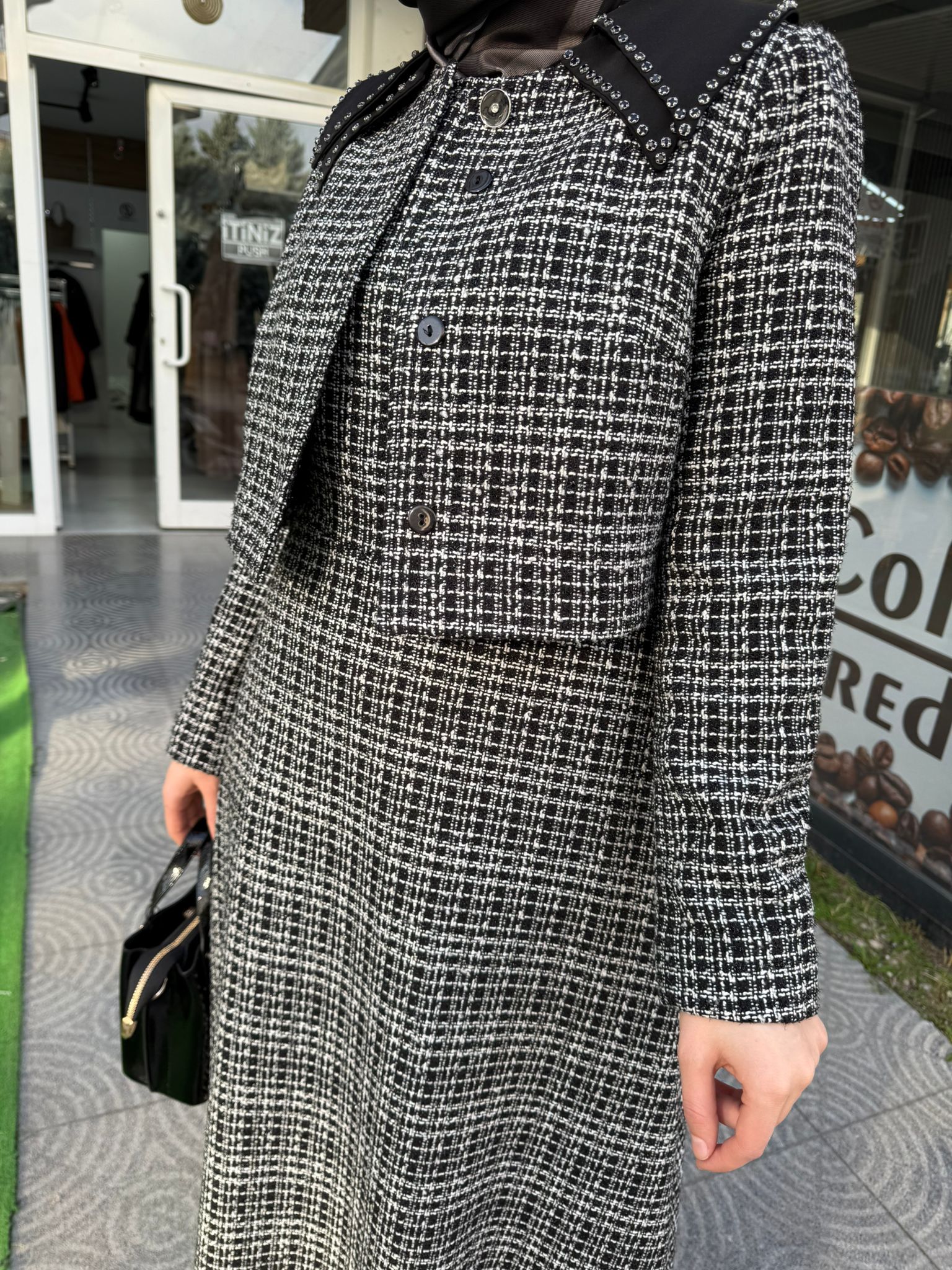 Yaka Detaylı Ceket Elbiseli Ekru Takım ZÜHRE 1641