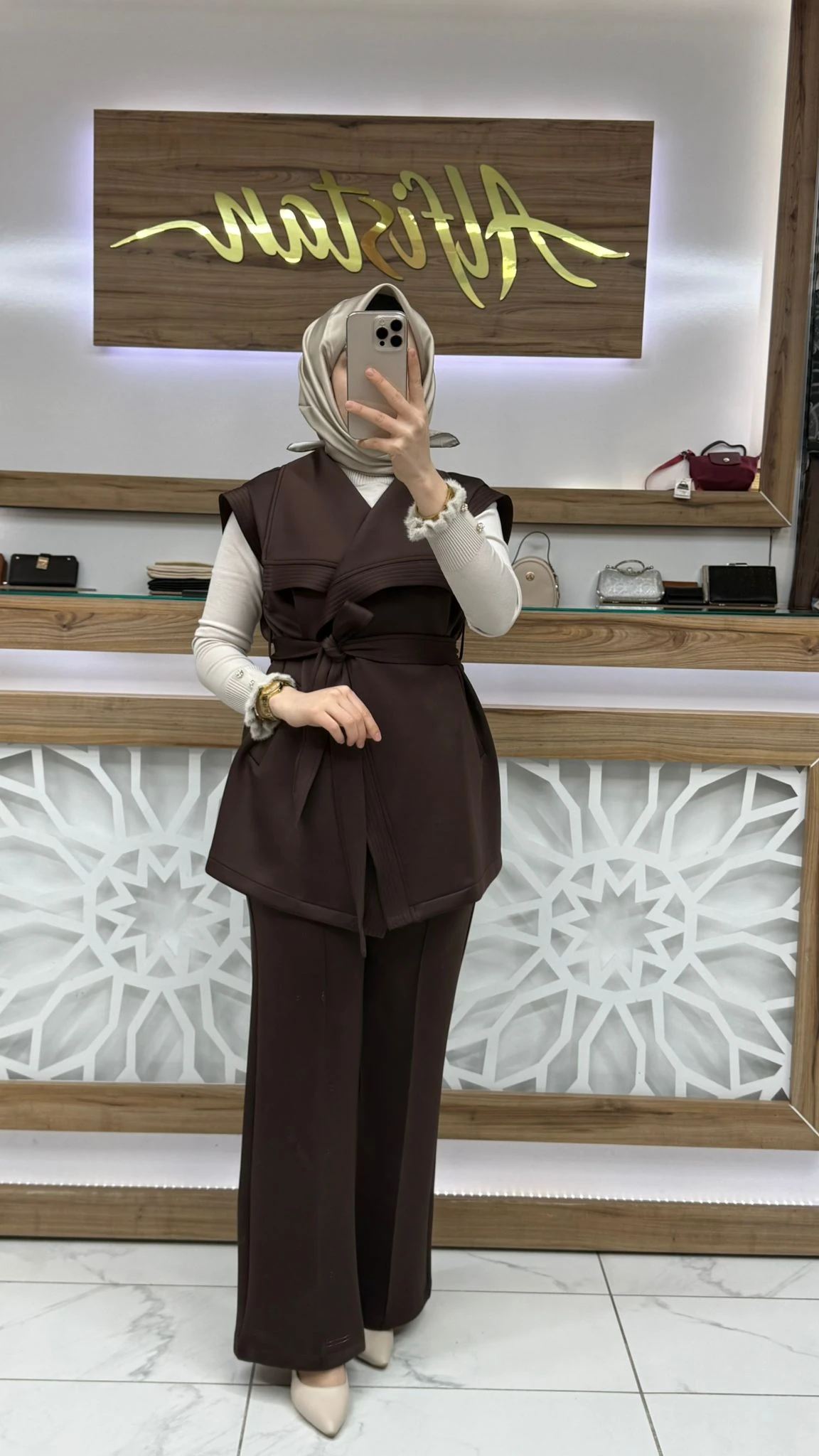 Yelekli Pantolonlu Kadın İkili Takım puane 100