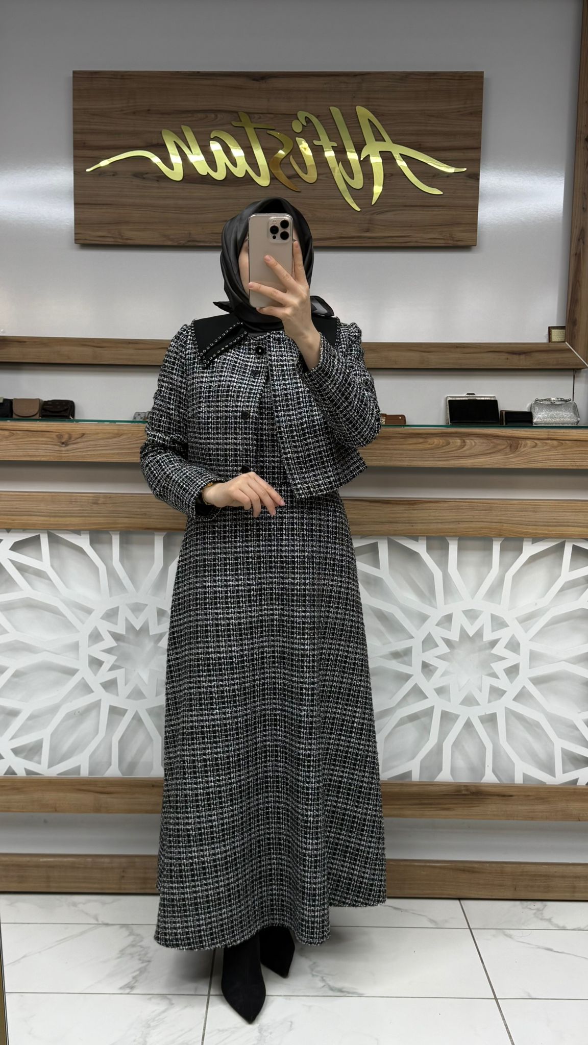 Yaka Detaylı Ceket Elbiseli Ekru Takım ZÜHRE 1641