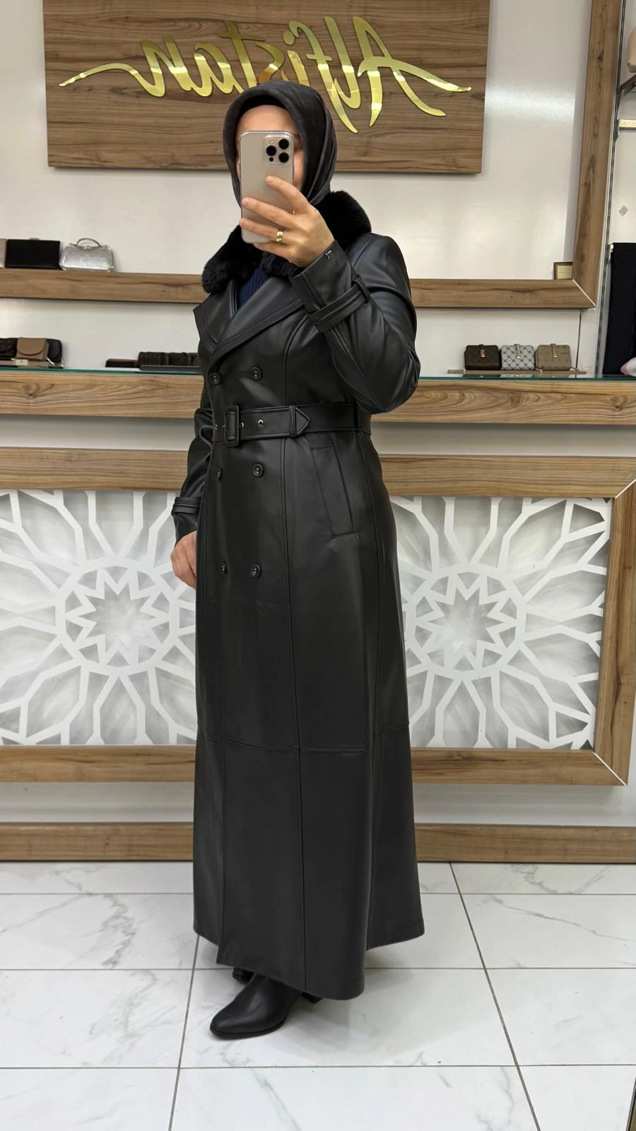 Kürk Detaylı Kemerli Siyah Deri Trençkot ZÜHRE 13832