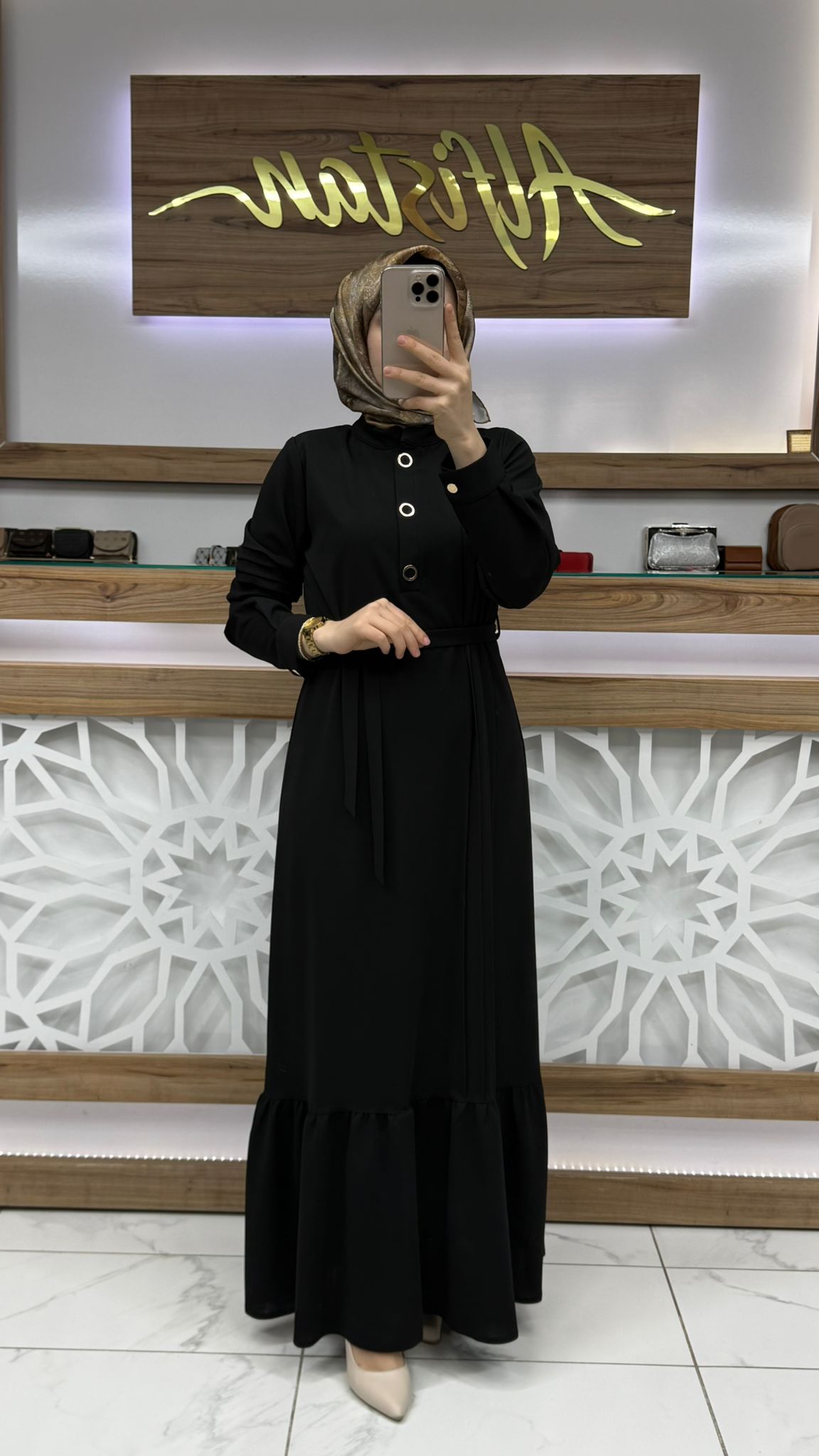 Çakmalı Nervür Detaylı Fırfırlı Elbise çnrö 2248 - siyah