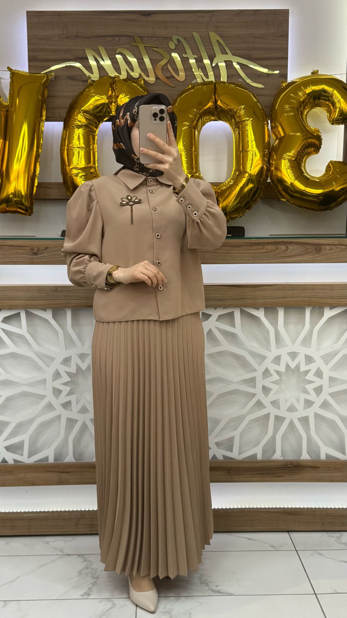 Bronş Detaylı Pilise Etekli Takım dms 1016