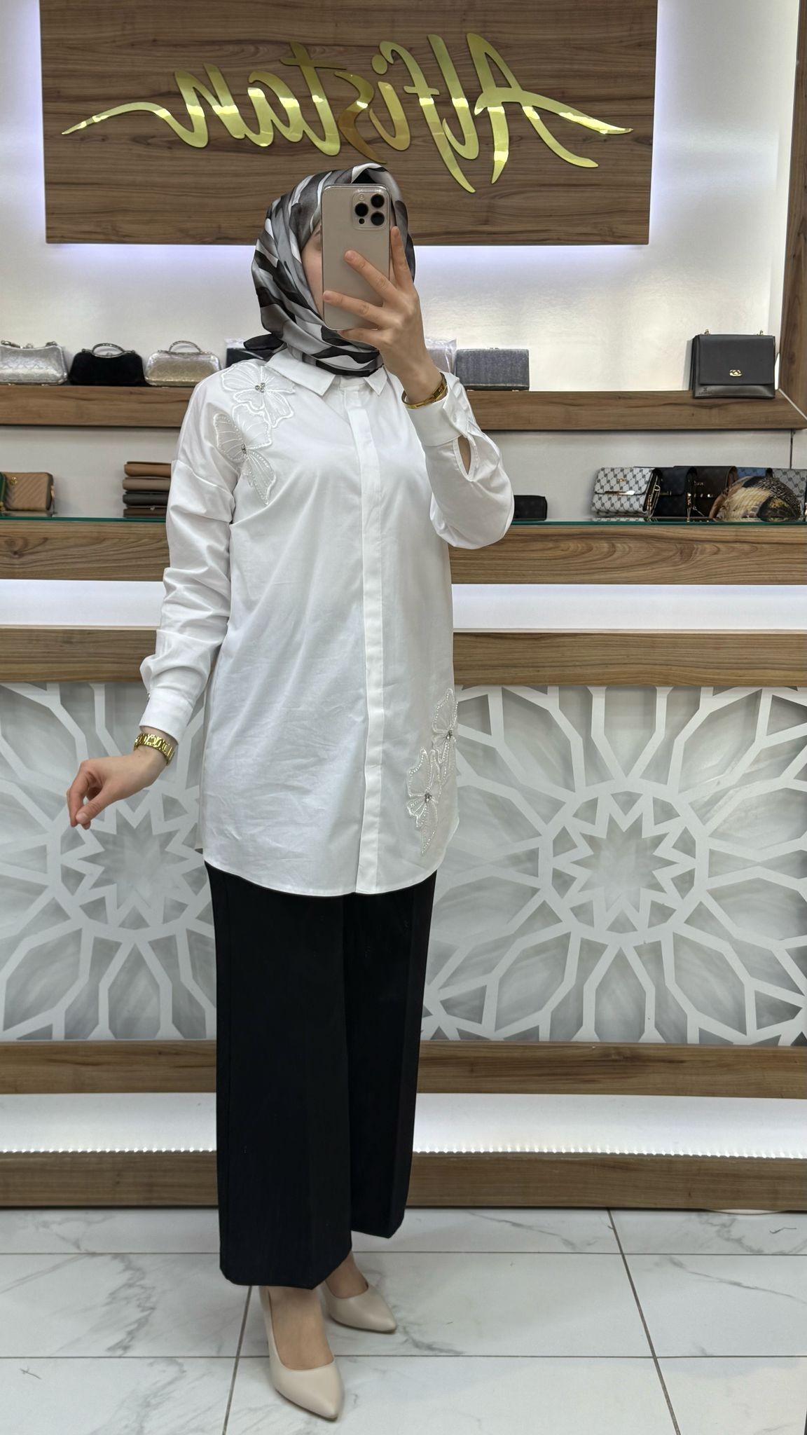Çiçek Detaylı Gömlek armn 25YT312