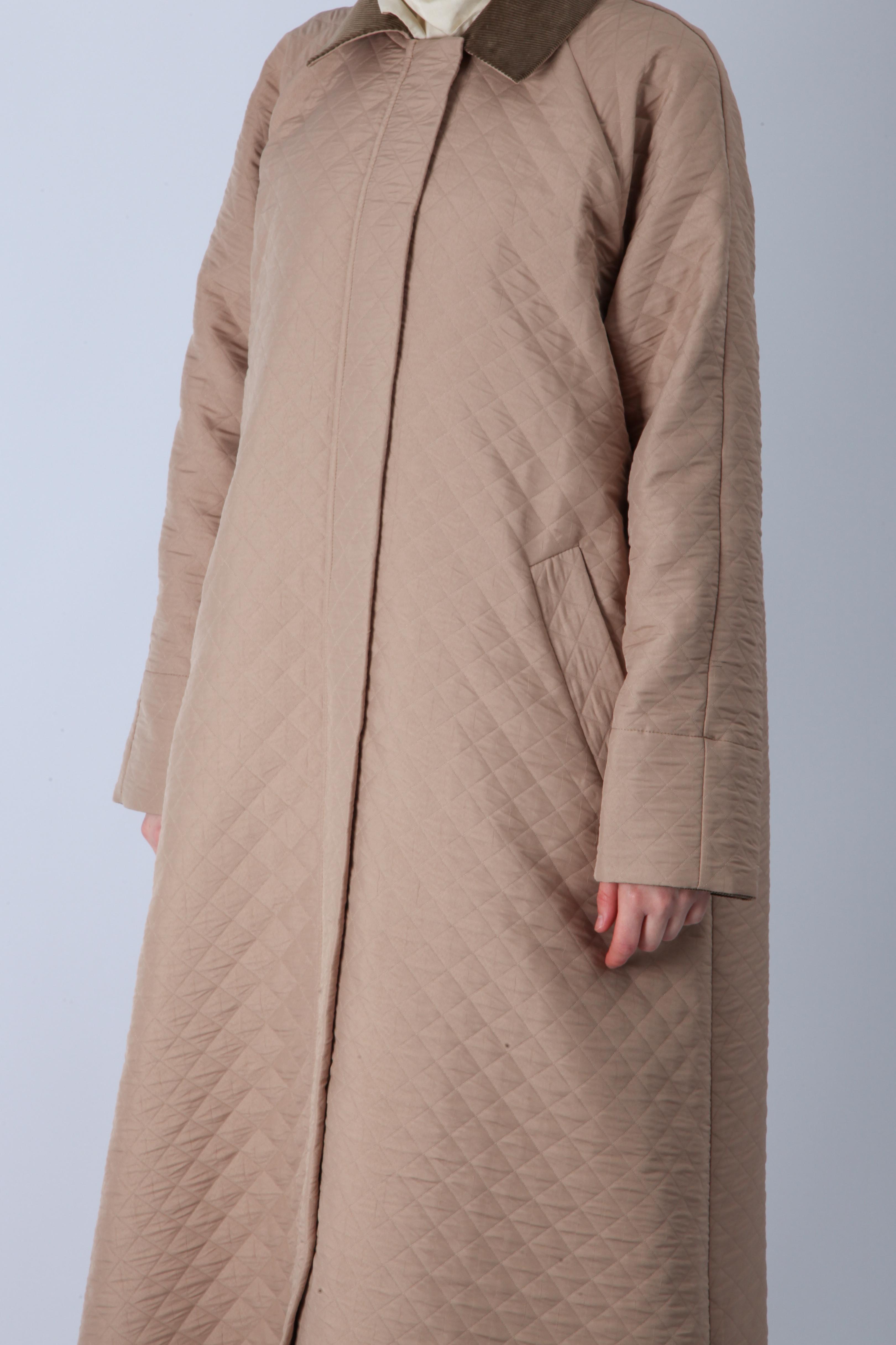 Oversize Kadife Yaka Kapitone Uzun Ceket