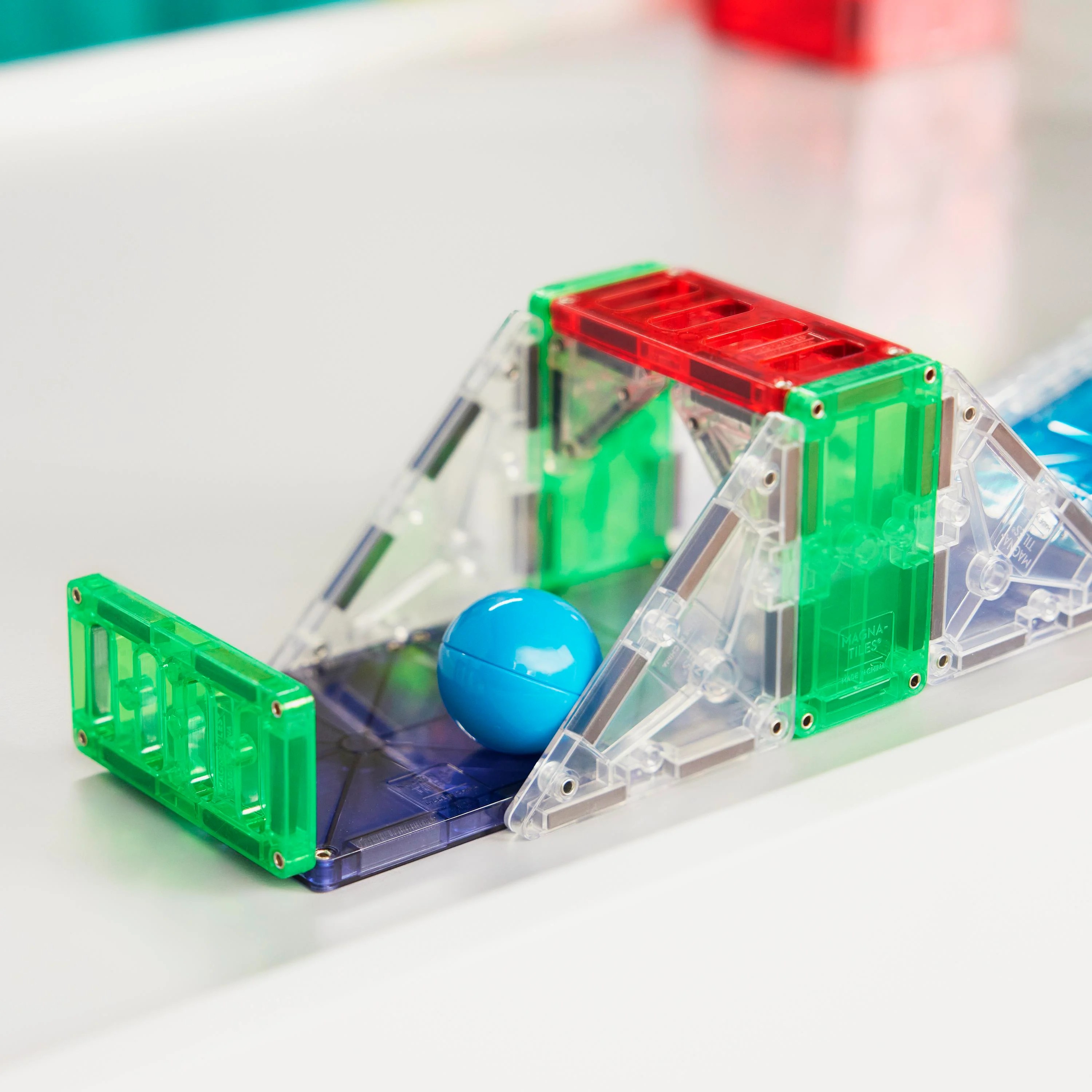 Magna-Tiles - Rail Racers Deluxe - 90 Parça