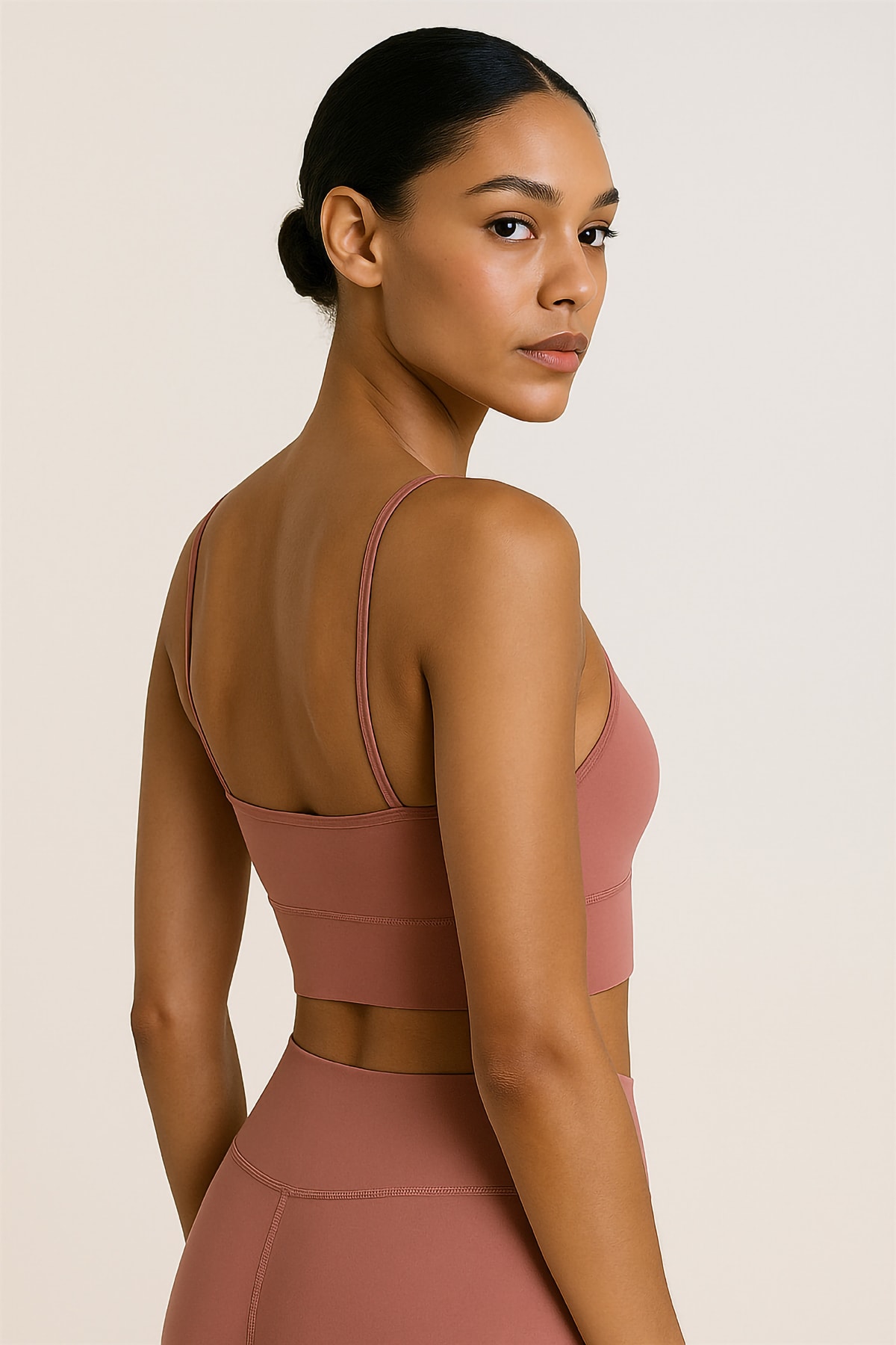 İnce Askılı Toparlayıcı Spor Büstiyer - Yavruağzı