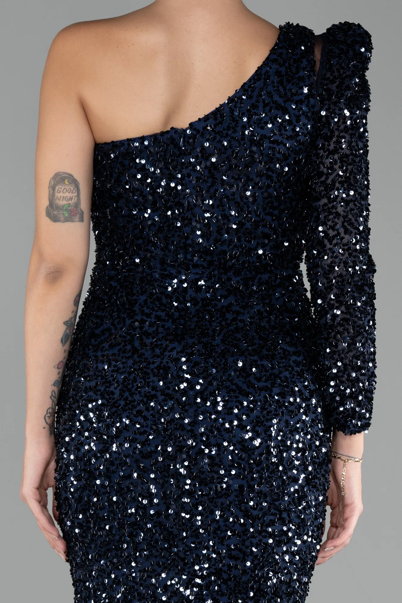 Single Sleeve Slit Long Sequined Evening Gown ABU4302