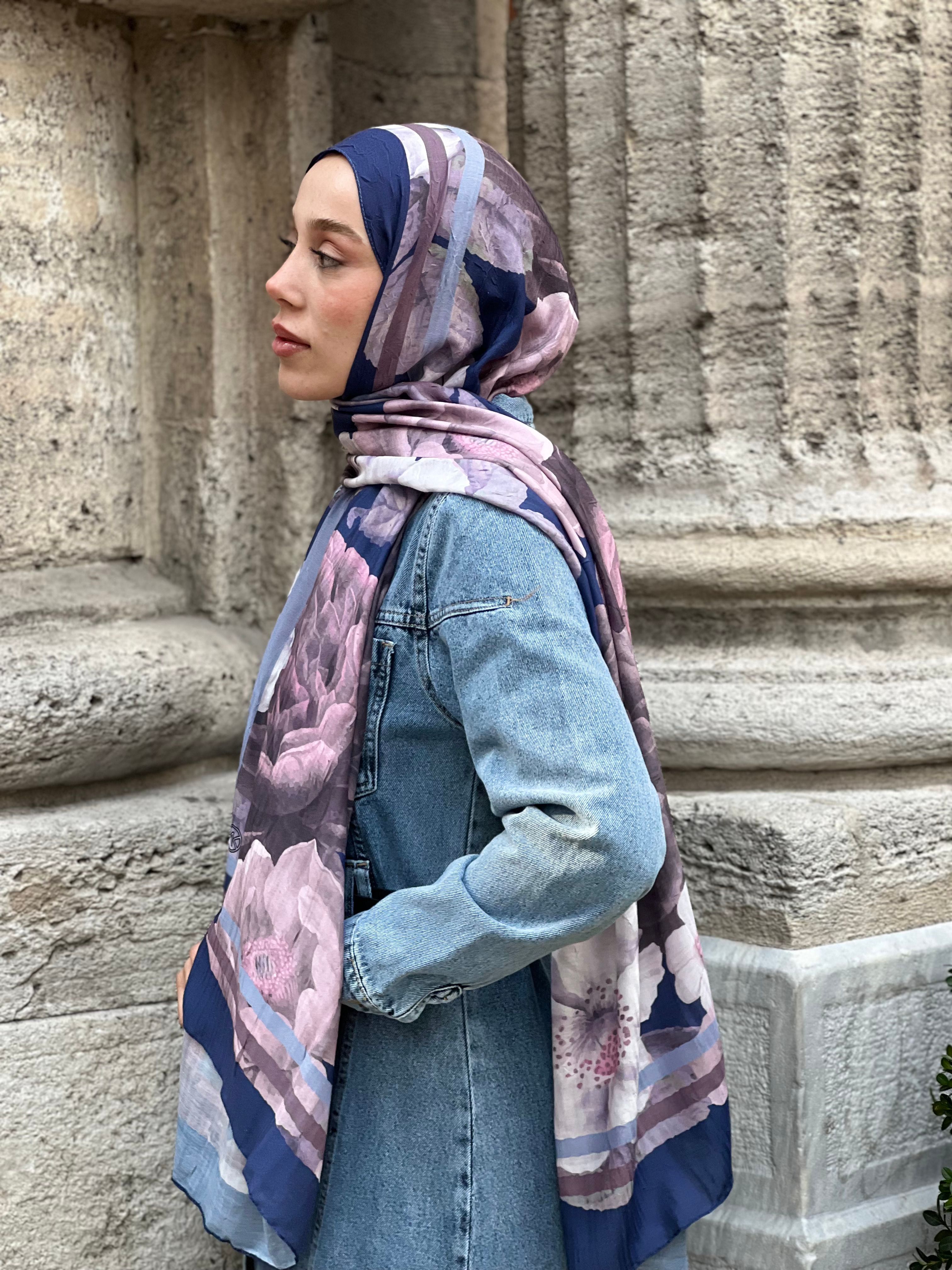 Rose Pattern Bamboo Shawl - Navy Blue